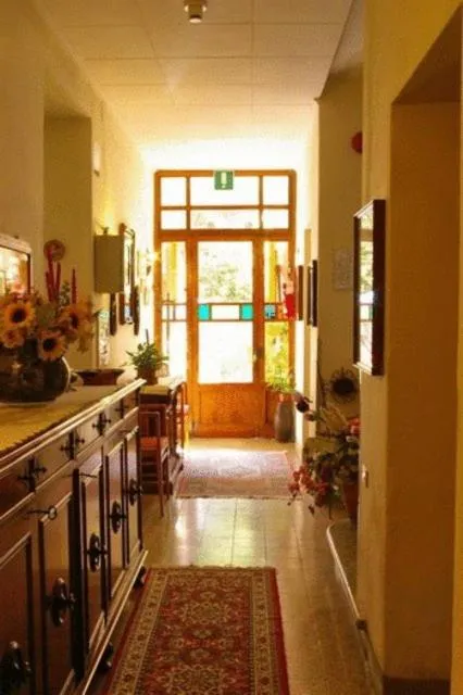 Decorative detail in Albergo Ristorante Guidi