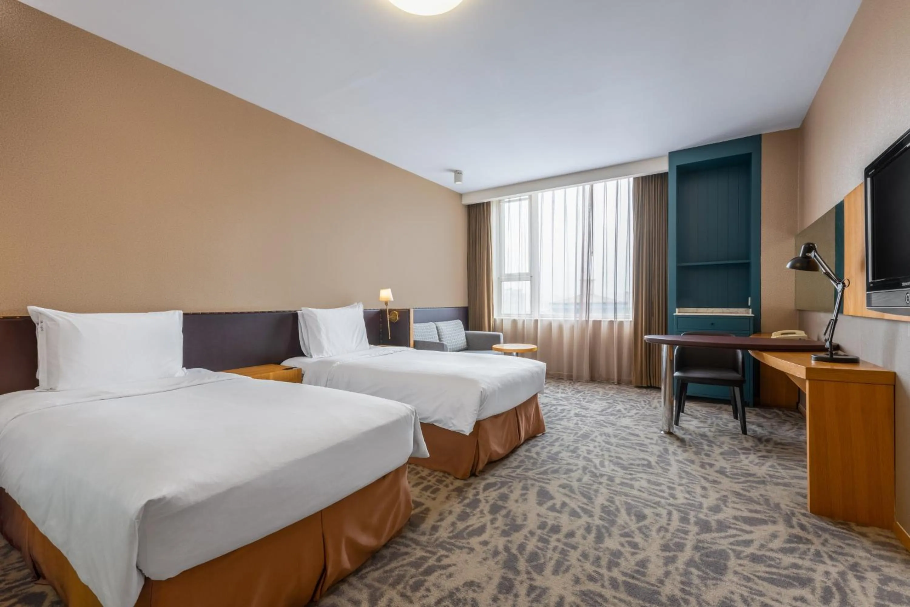 Bedroom, Bed in LeafIN Hotel Beijing Minzuyuan l Bird's Nest