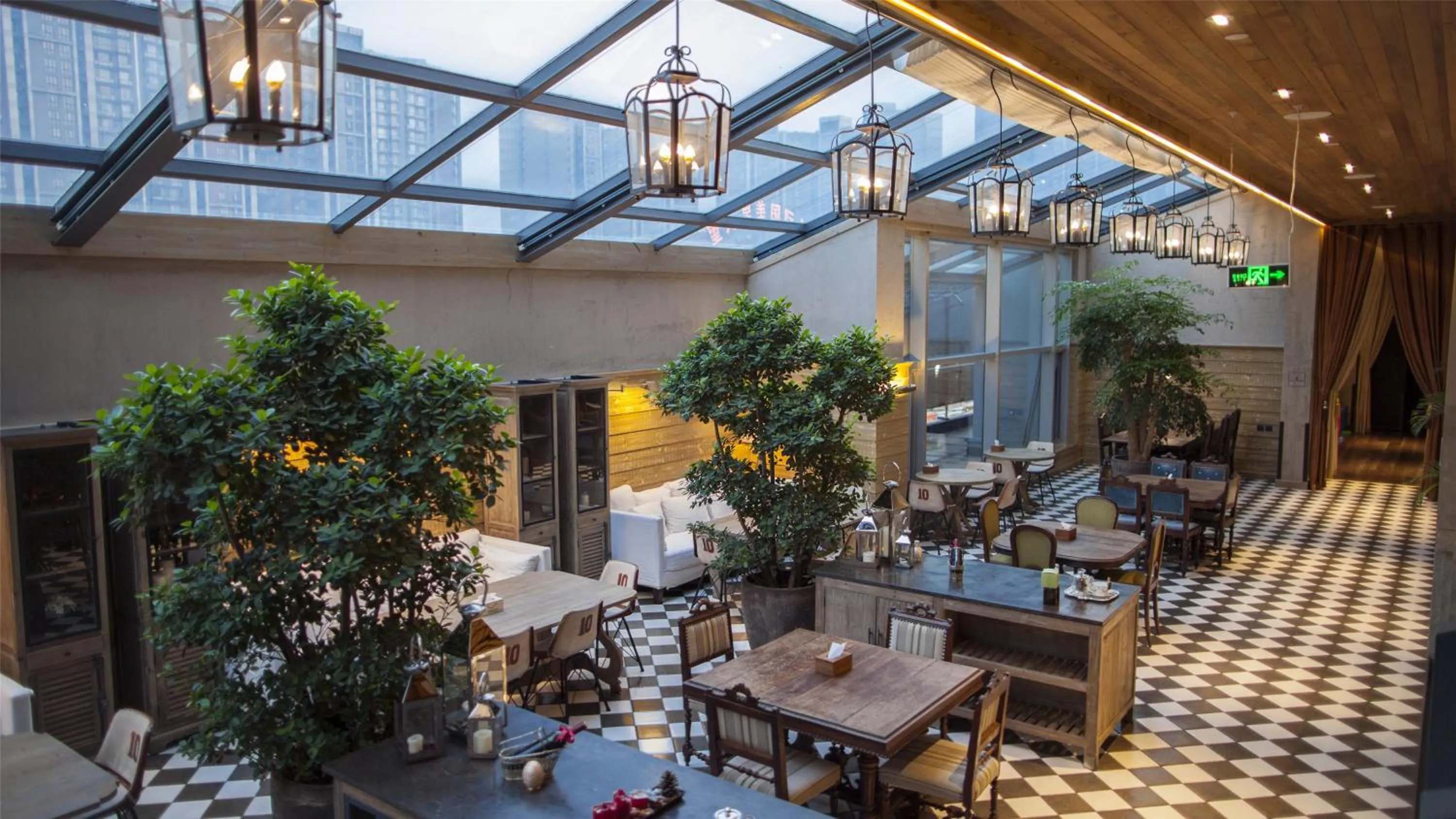 Restaurant/places to eat in LeafIN Hotel Beijing Wangjing SOHO