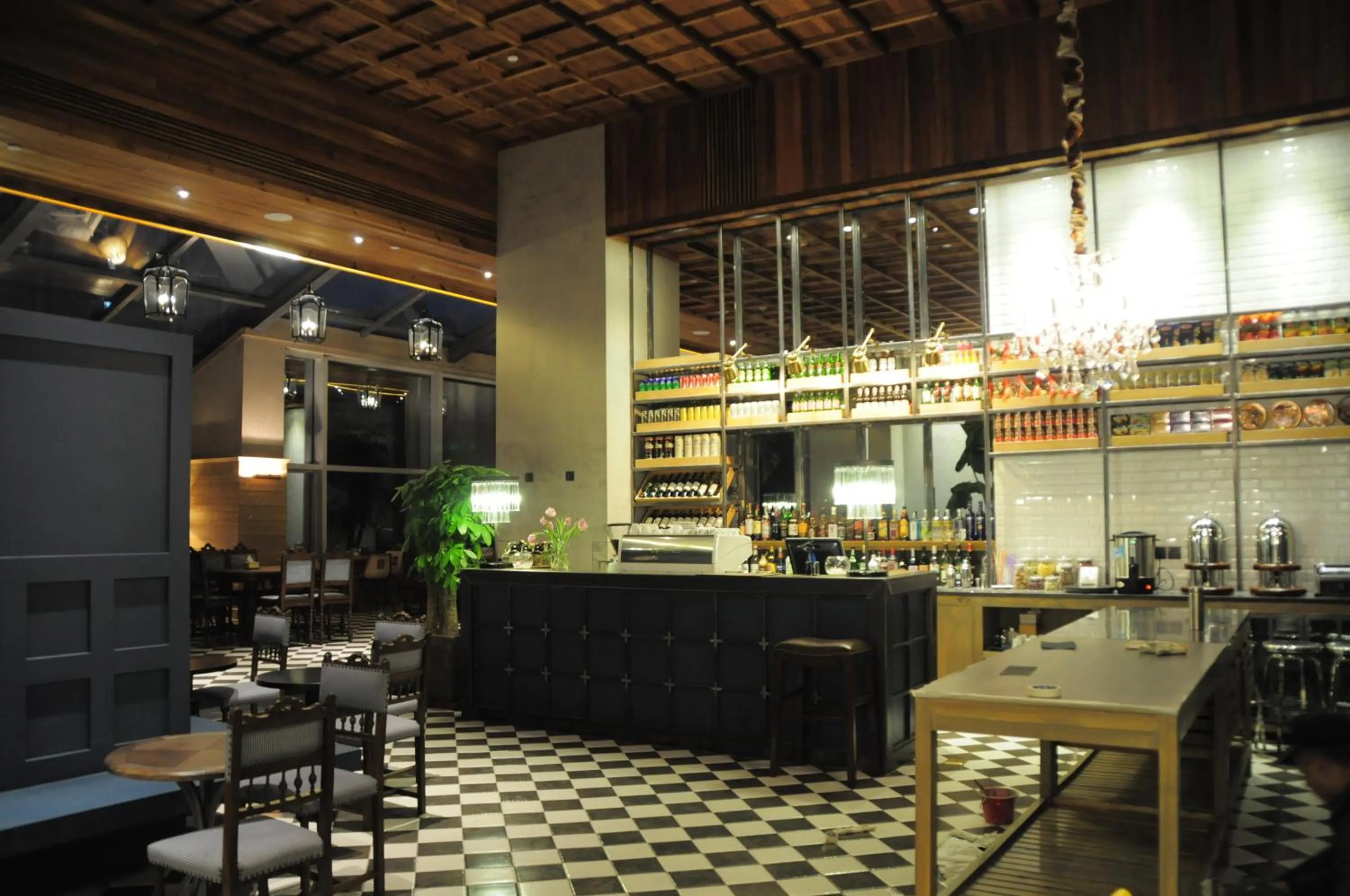 Restaurant/places to eat in LeafIN Hotel Beijing Wangjing SOHO