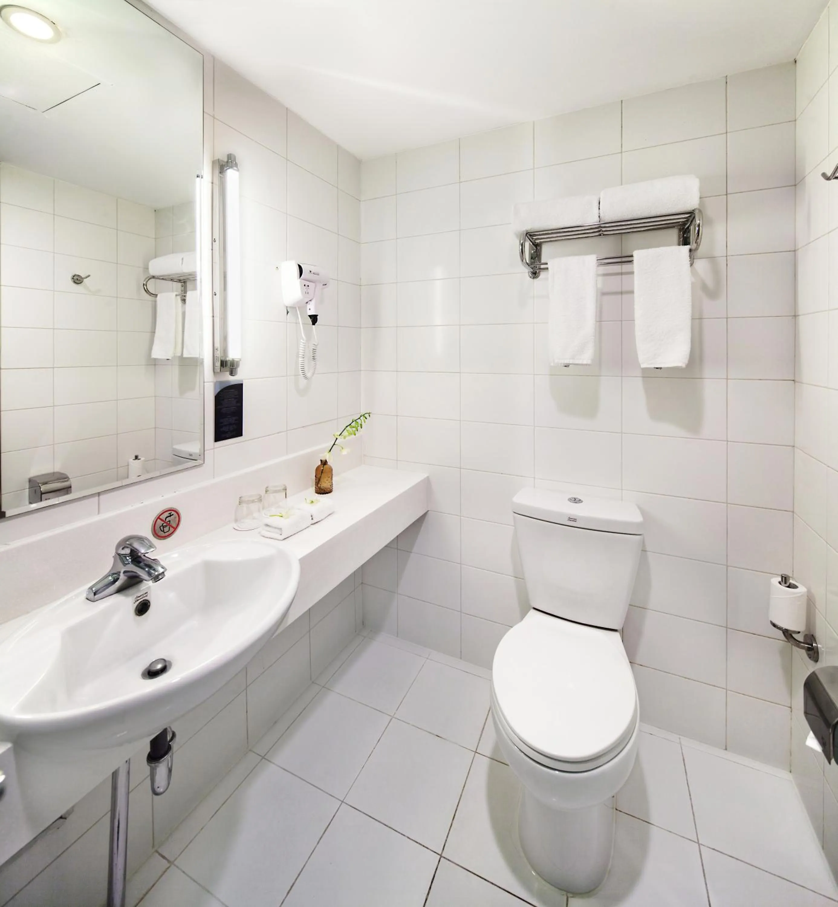 Bathroom in LeafIN Hotel Beijing Wangjing SOHO