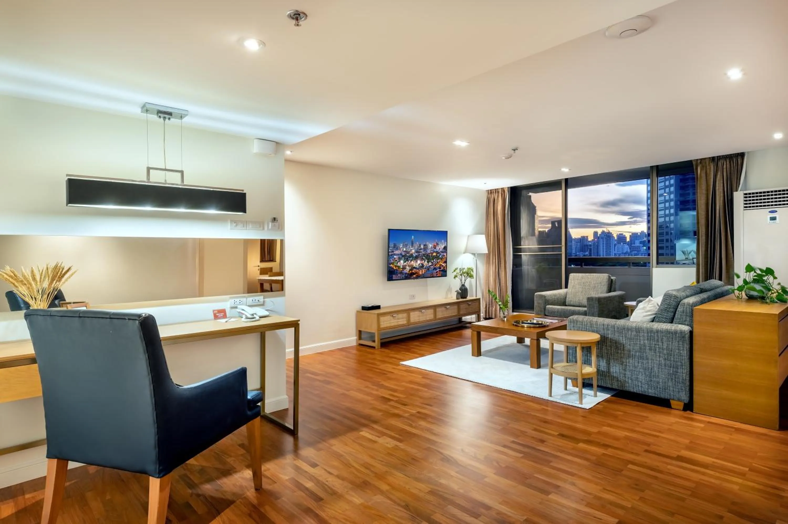 Seating area in Bandara Suites Silom, Bangkok