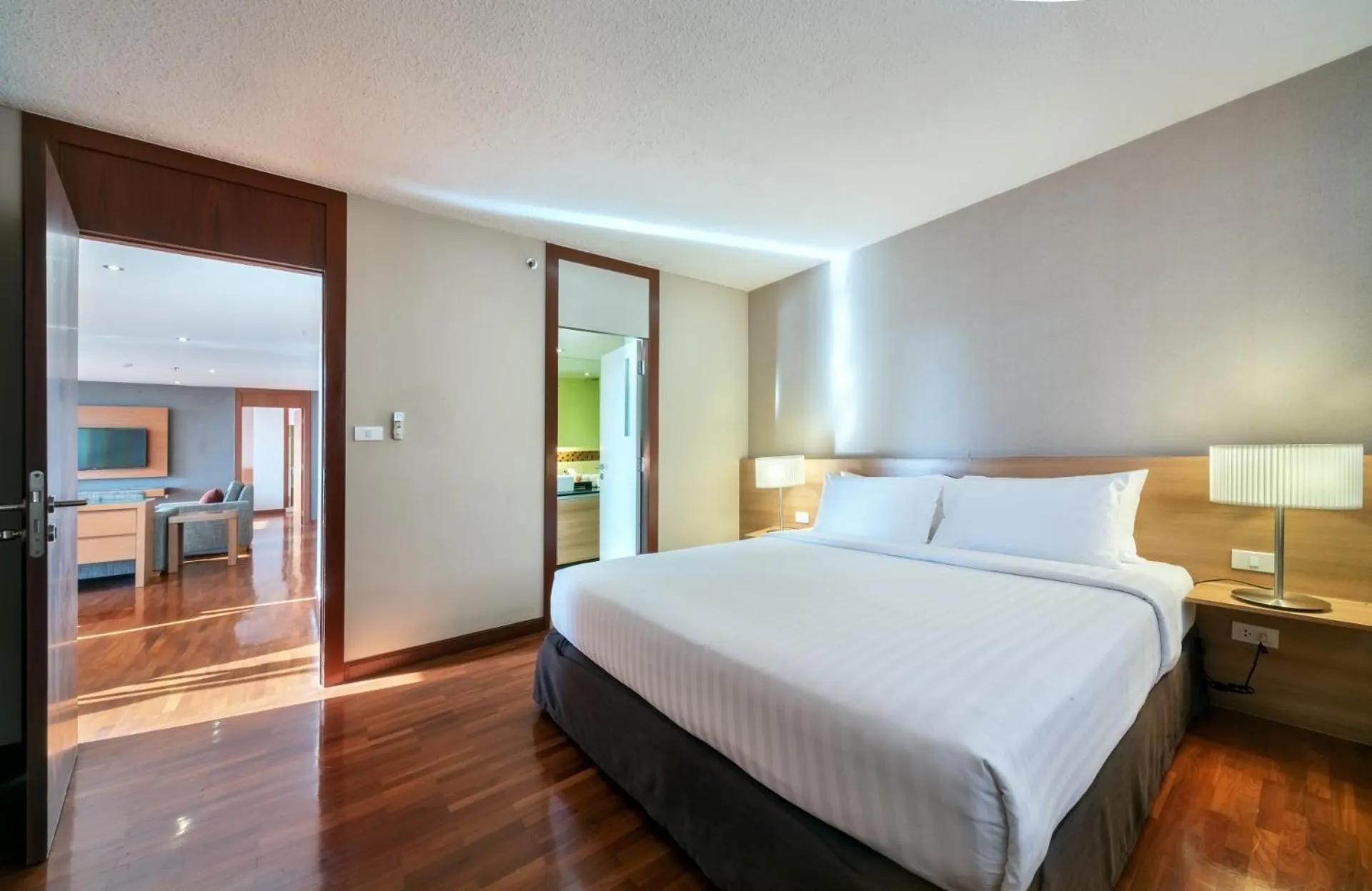 Bed in Bandara Suites Silom, Bangkok