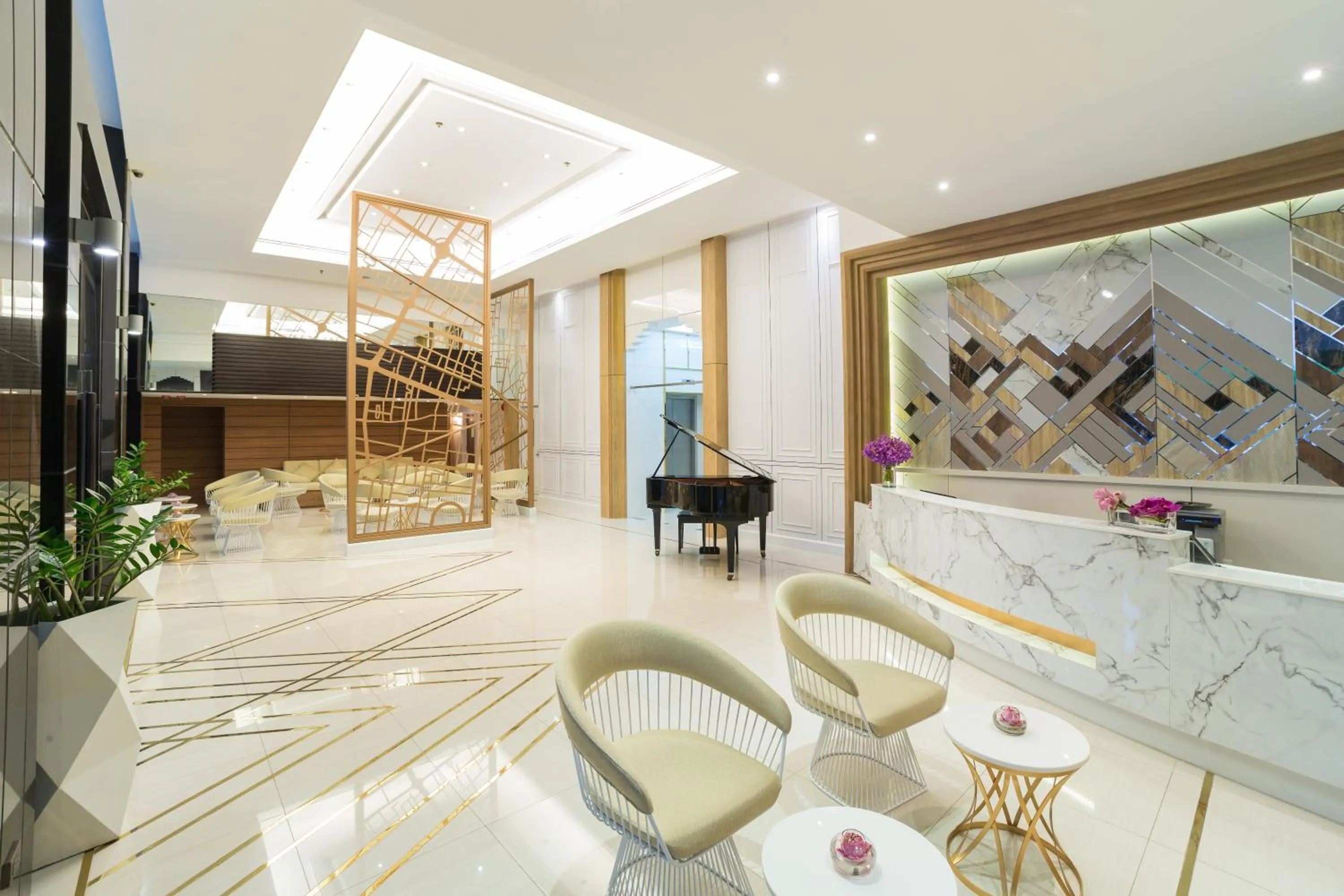 Lobby or reception in Bandara Suites Silom, Bangkok