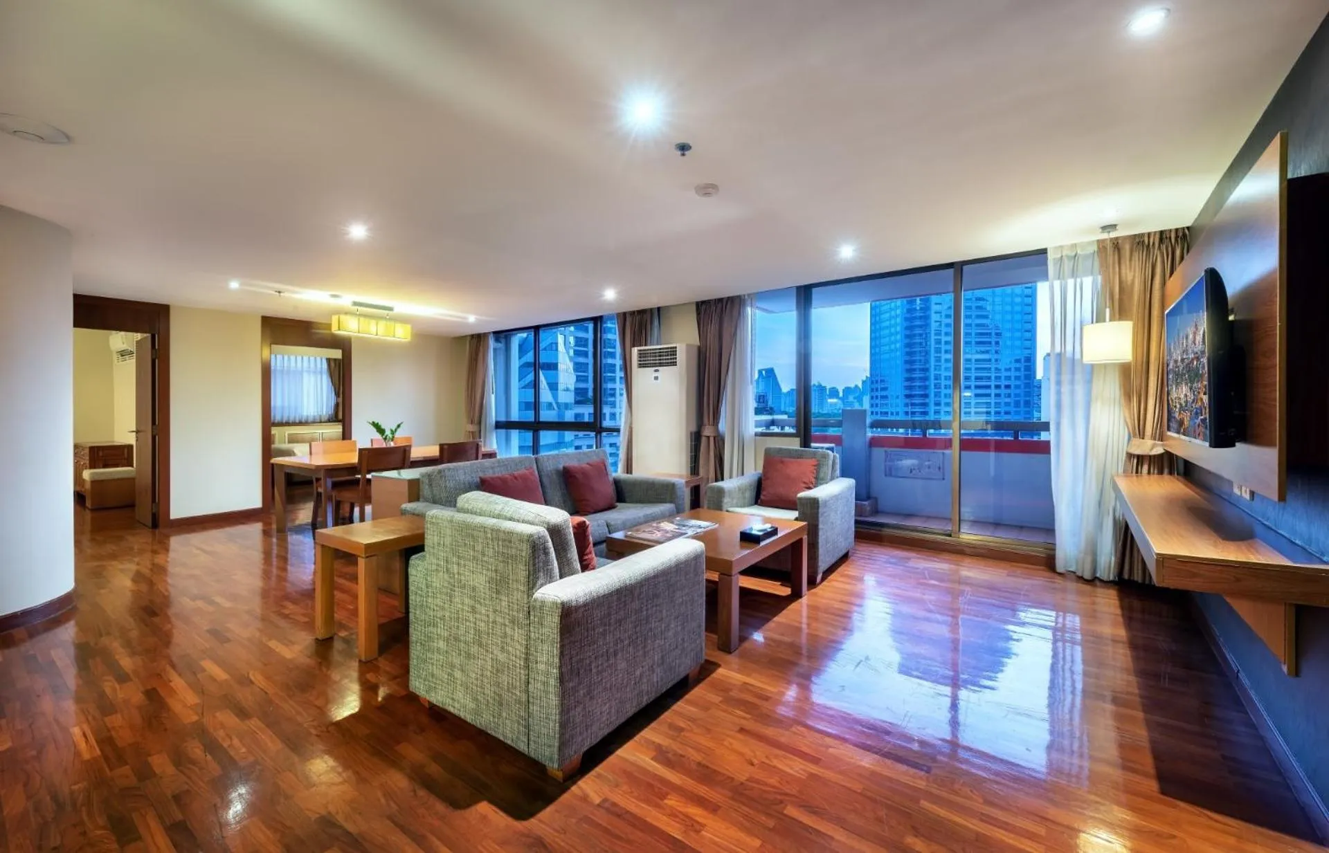 Living room in Bandara Suites Silom, Bangkok