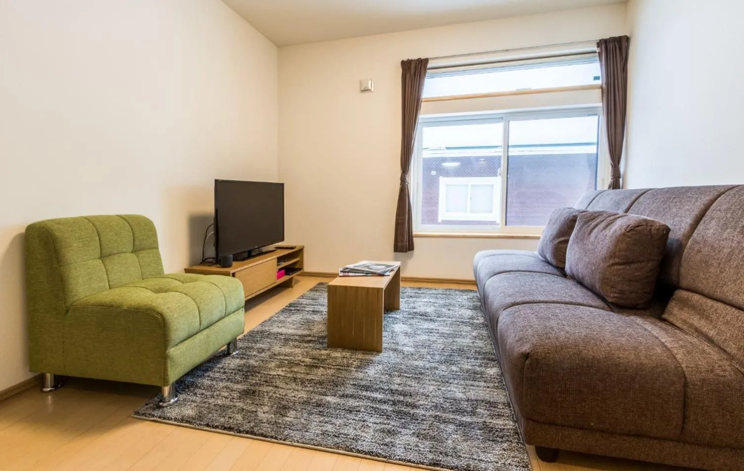 Living room in Lodge Mori Apartments