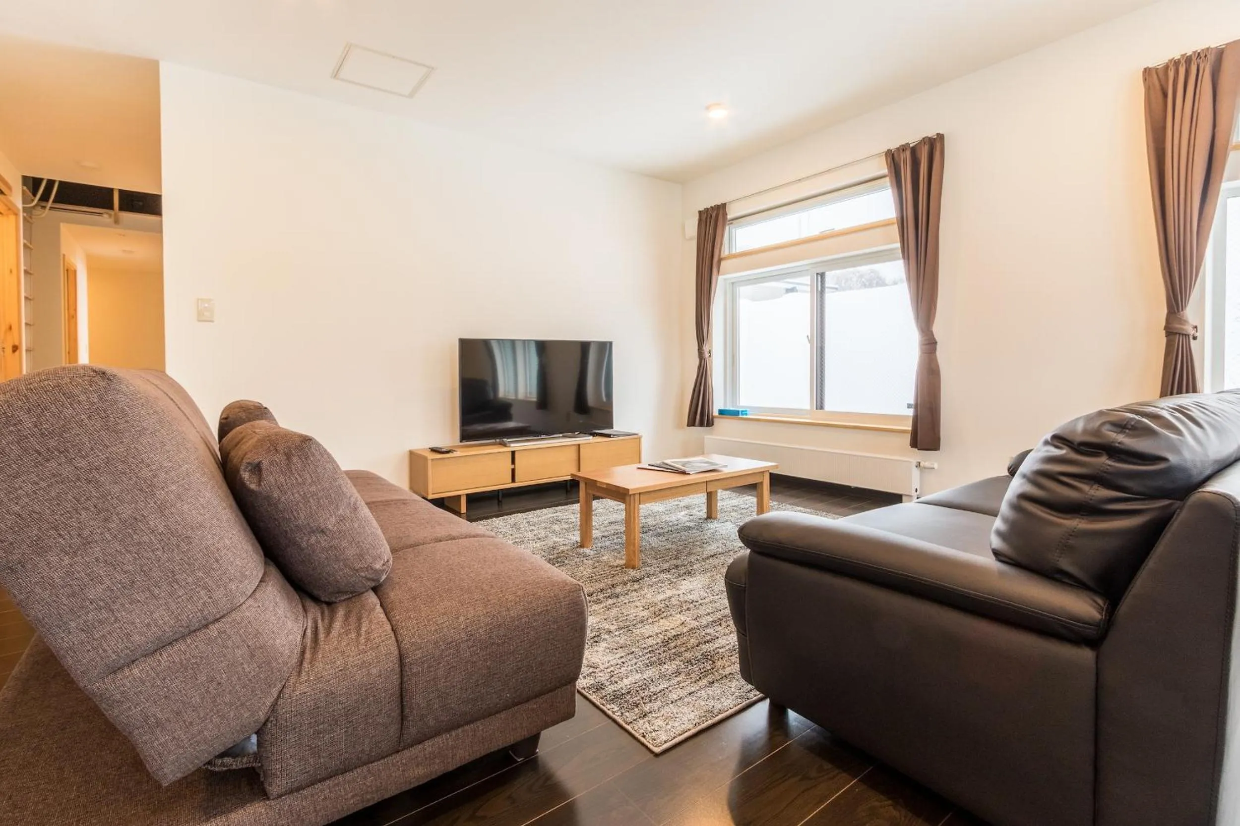 Living room in Lodge Mori Apartments