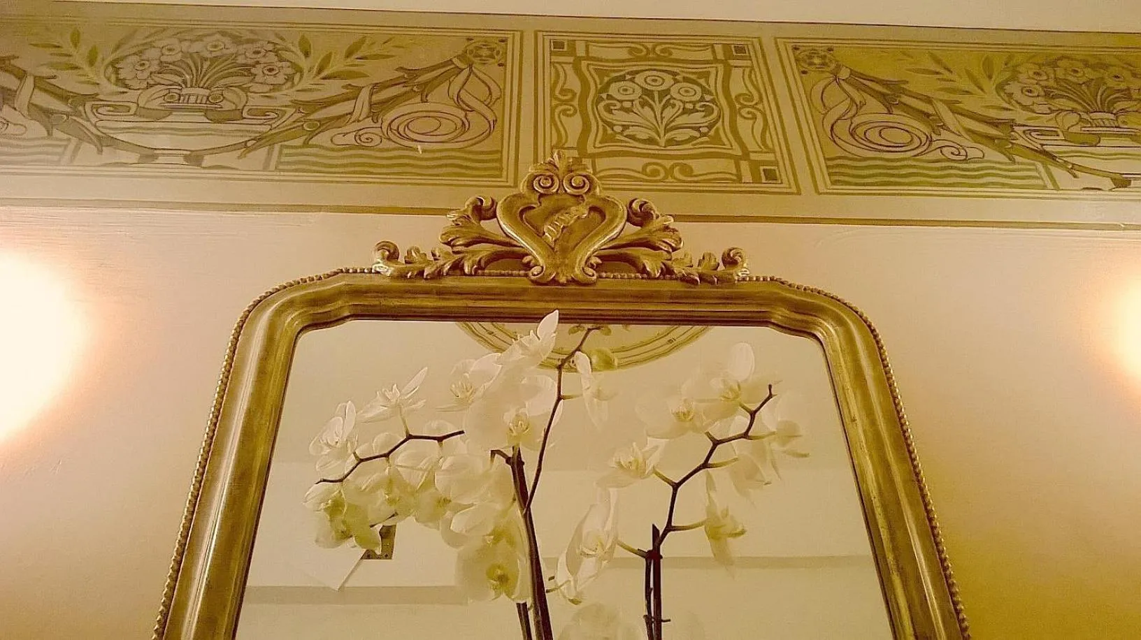 Decorative detail in B&B A Florence View