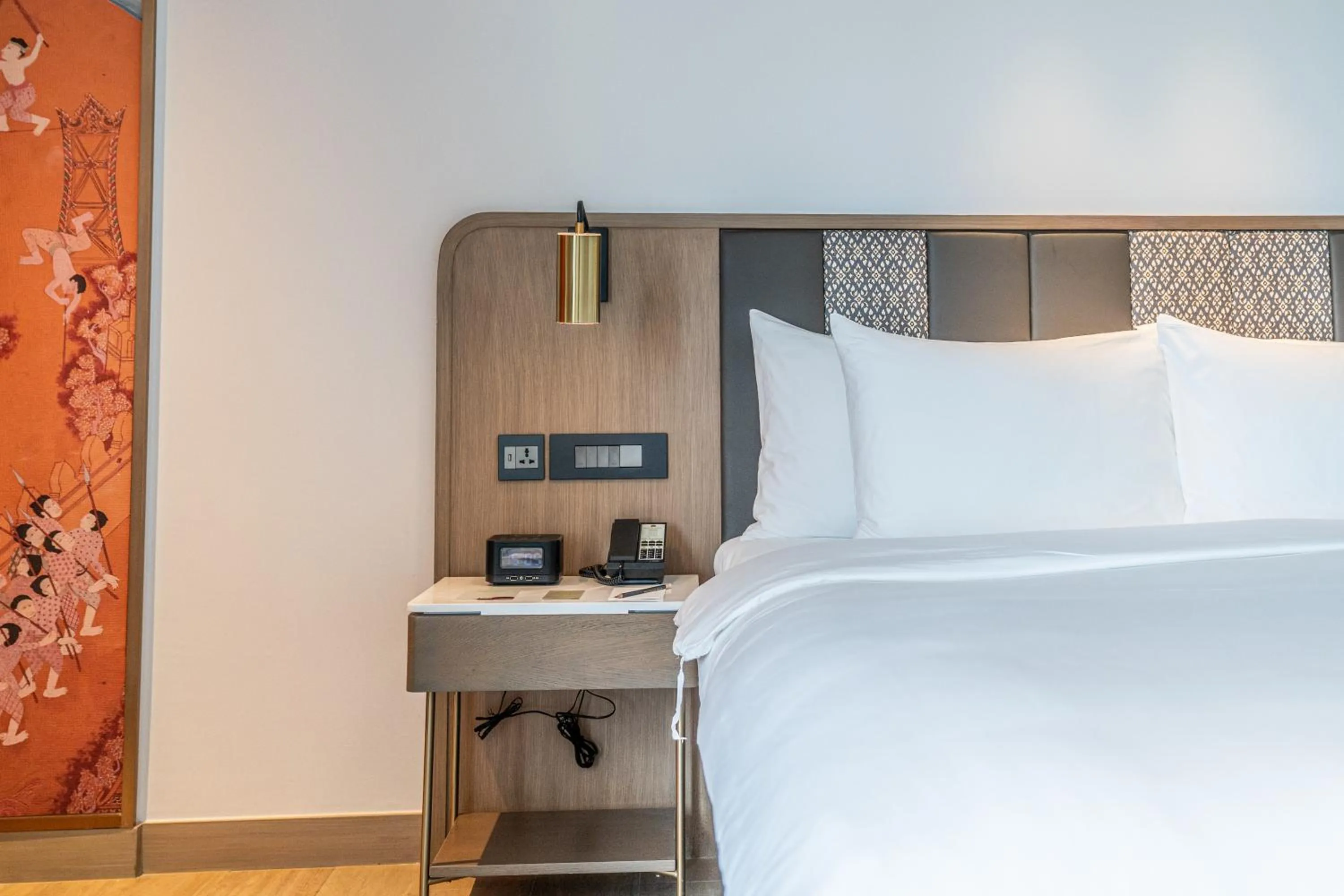 Bedroom, Bed in Montien Hotel Surawong Bangkok