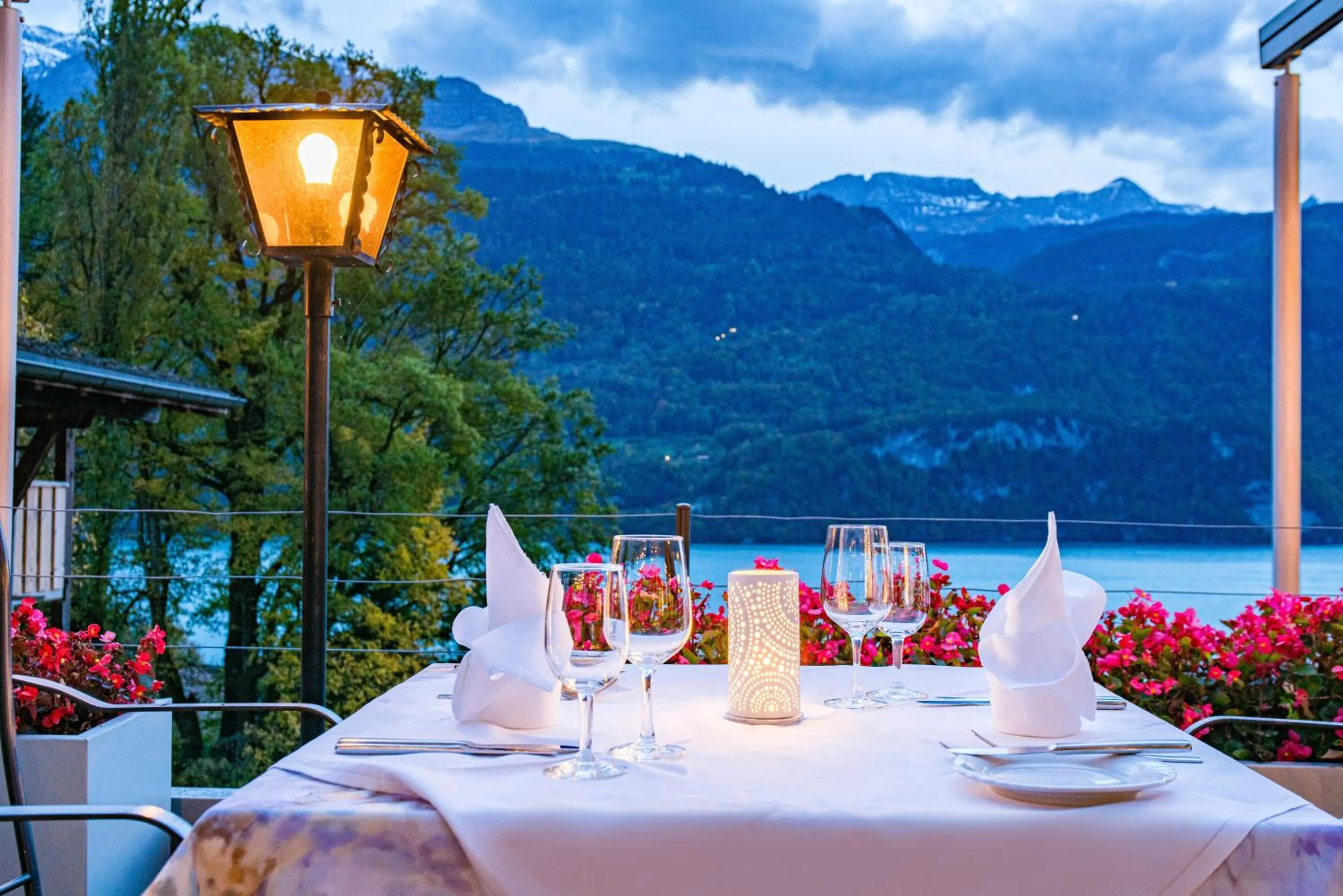 Restaurant/places to eat in Hotel Lindenhof by Crossworld AG