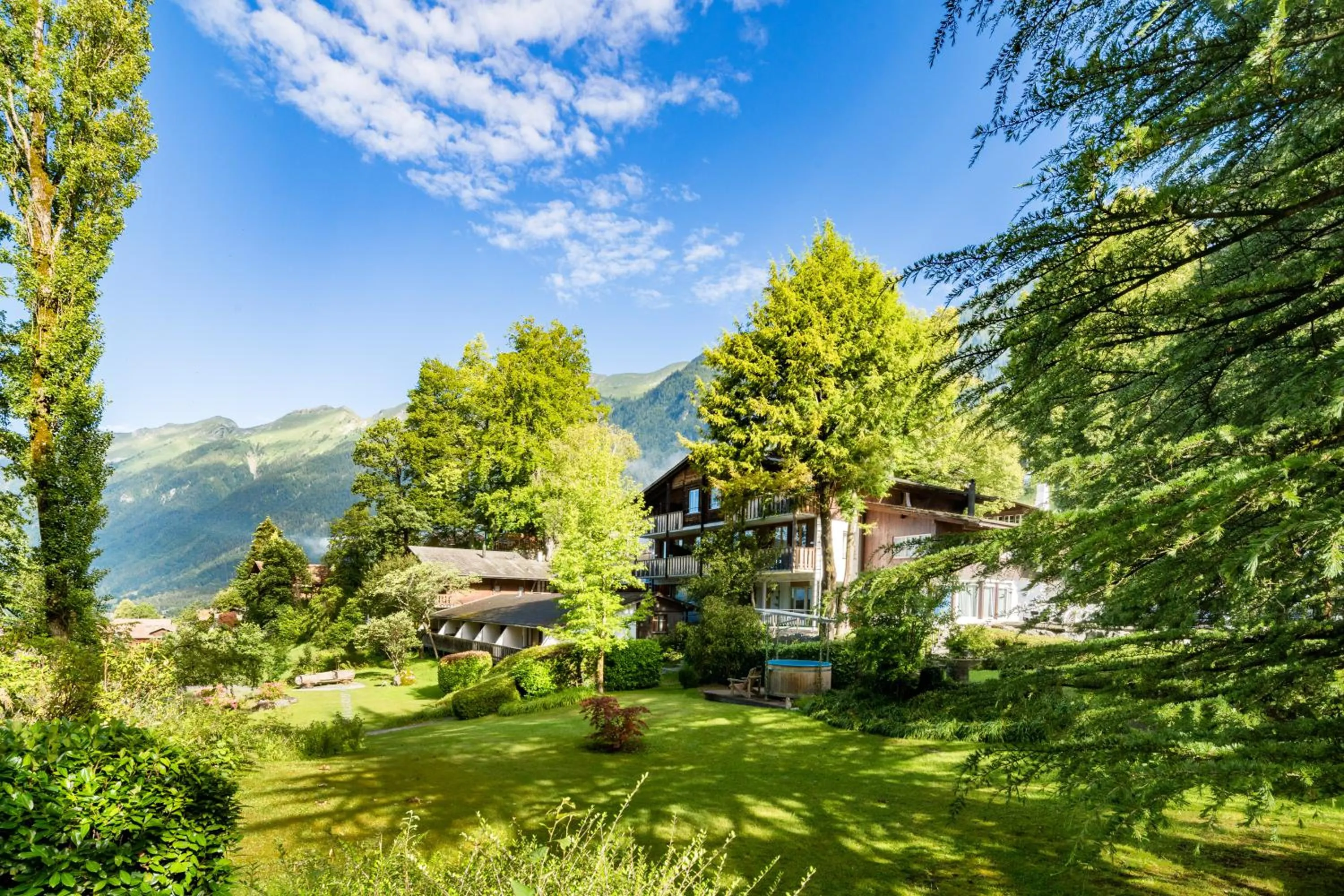 Property building in Hotel Lindenhof by Crossworld AG