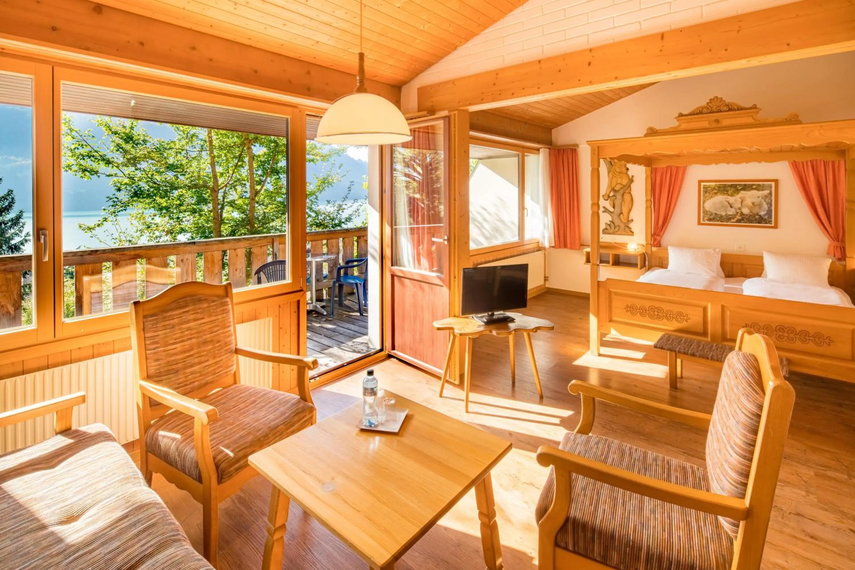 Living room in Hotel Lindenhof by Crossworld AG