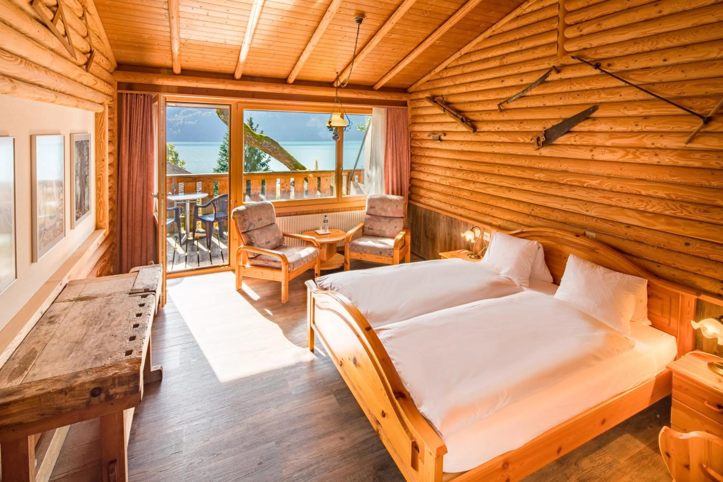 Bedroom, Bed in Hotel Lindenhof by Crossworld AG