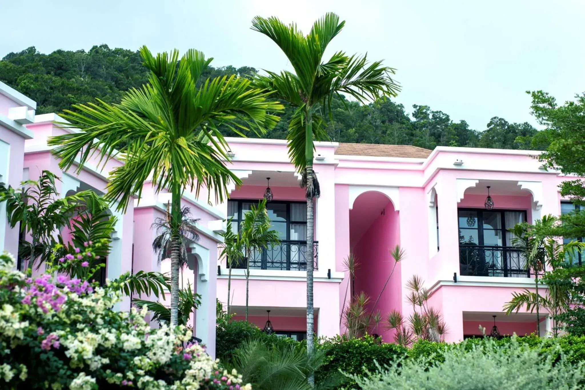 Property building in Absolute Sanctuary Property building in Absolute Sanctuary