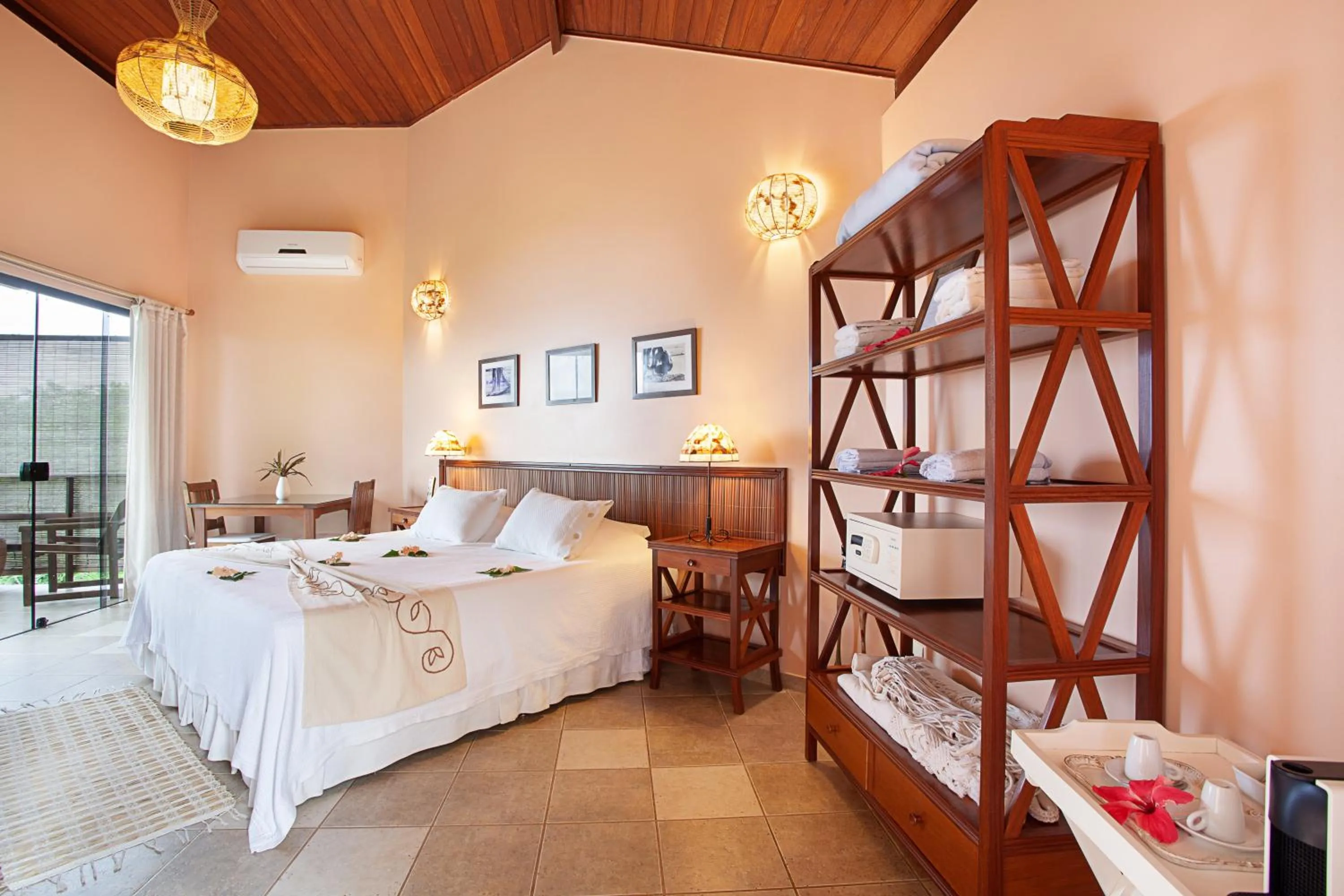 Photo of the whole room, Bed in Pousada Mangabeiras