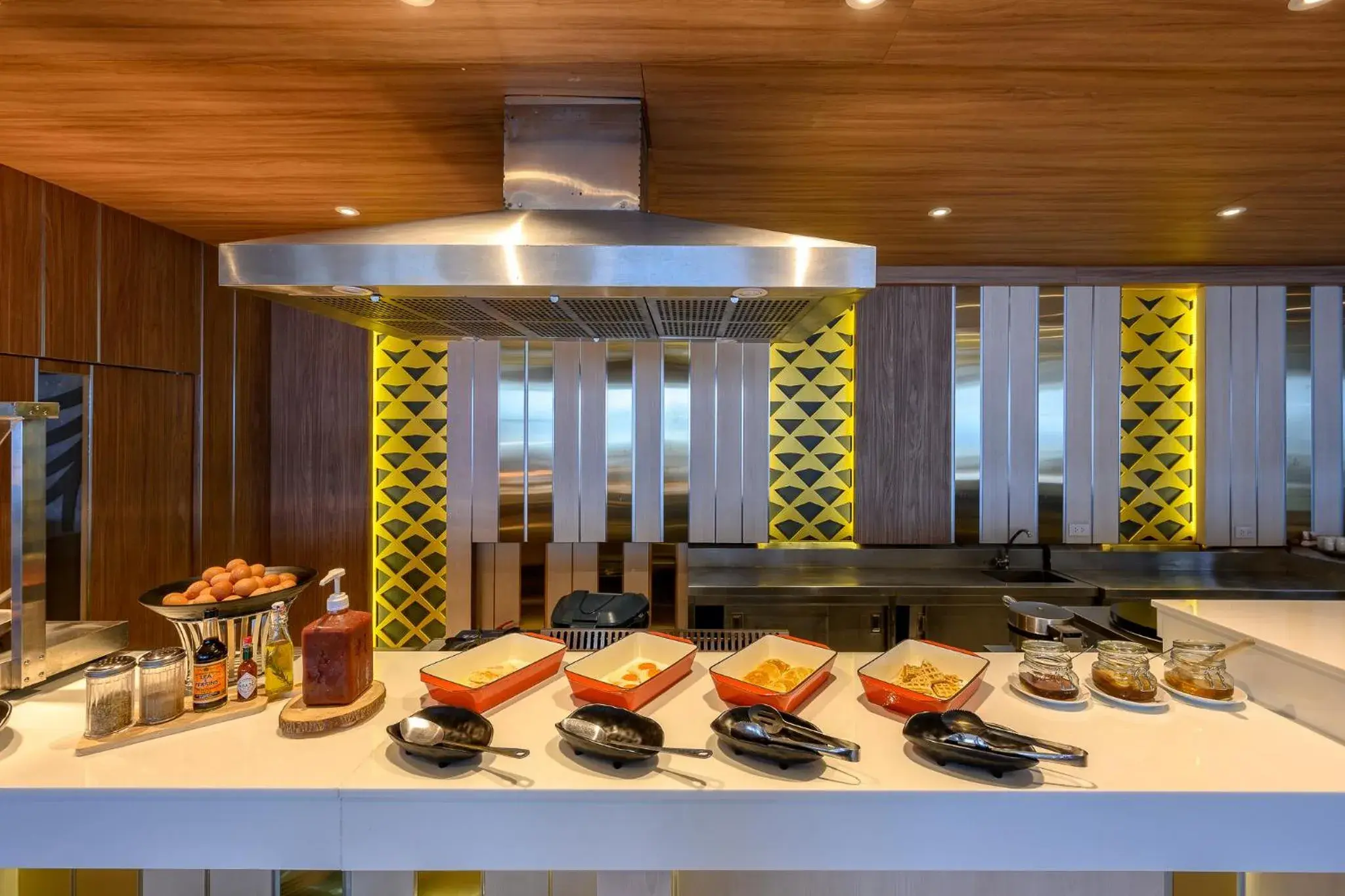 Restaurant/places to eat in Namaka Resort Kamala Restaurant/places to eat in Namaka Resort Kamala