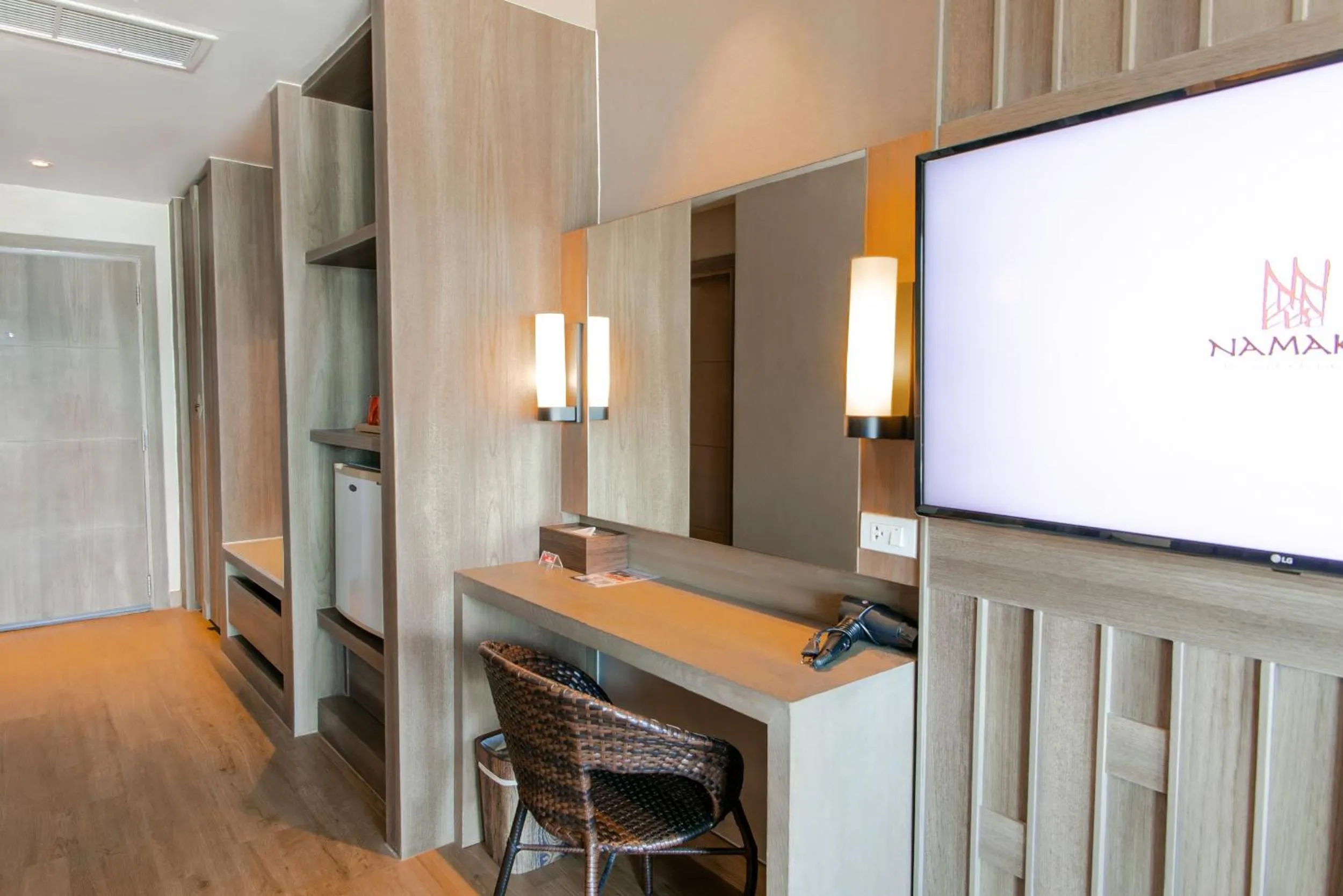 Seating area in Namaka Resort Kamala