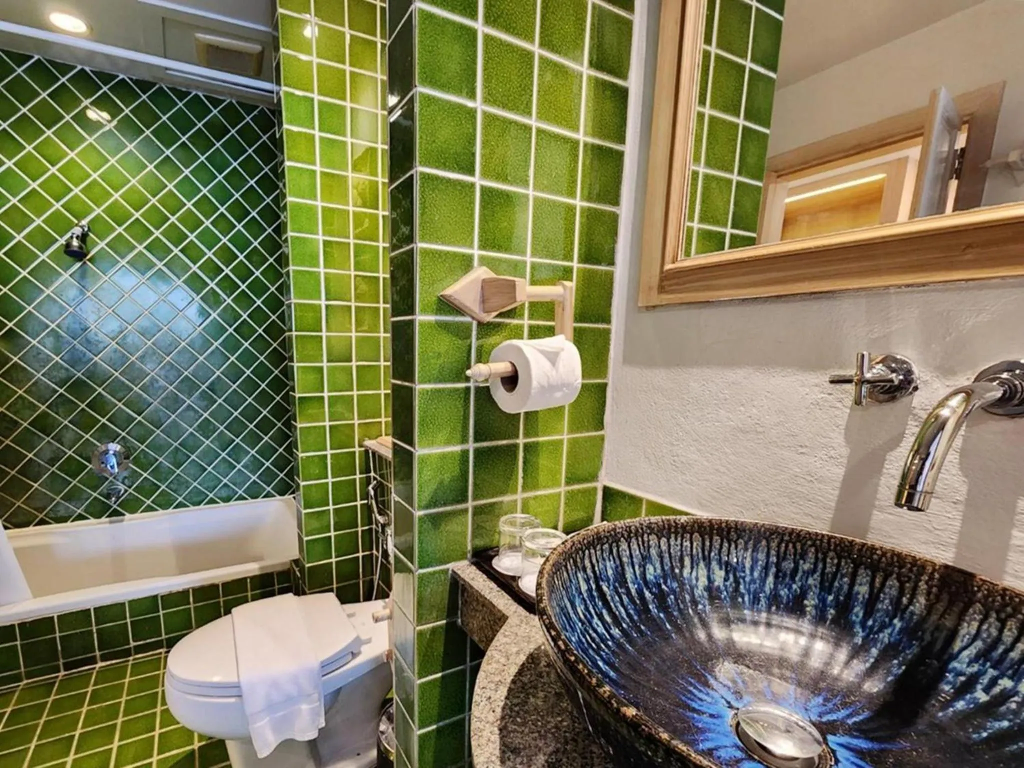 Bathroom in Namaka Resort Kamala