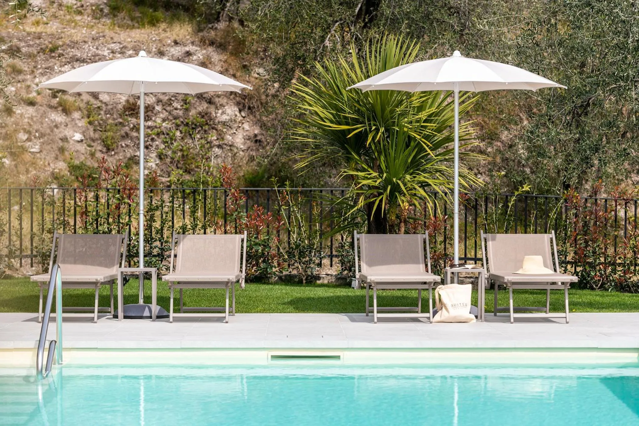 Garden in Evo Suites Apartments