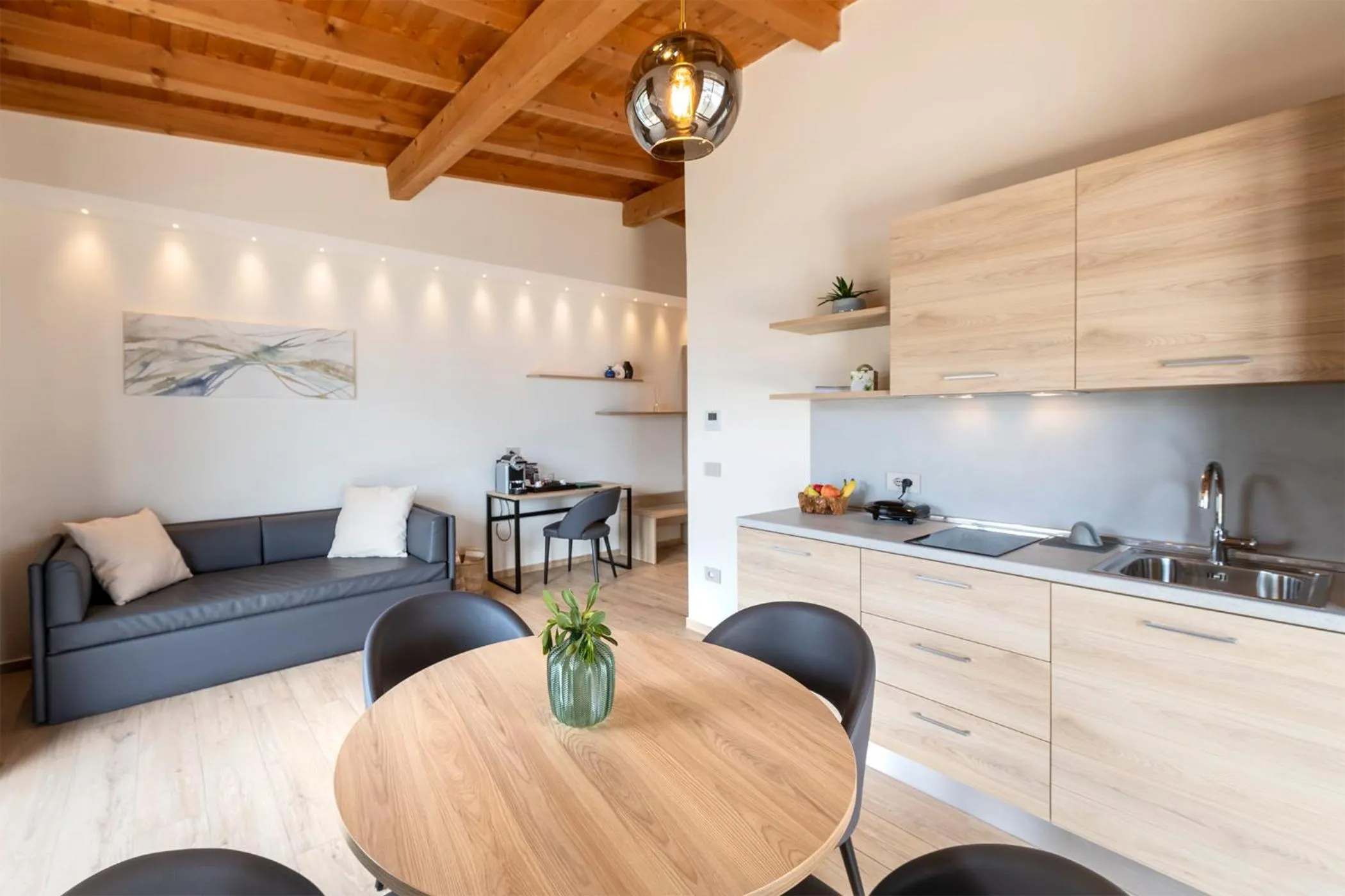 Kitchen or kitchenette in Evo Suites Apartments