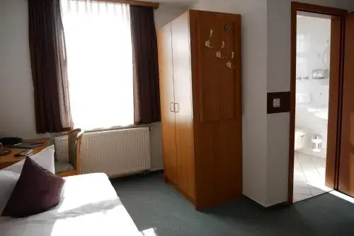 Single Room - single occupancy in Hotel Garni Brauhof Niederwiesa Single Room - single occupancy in Hotel Garni Brauhof Niederwiesa