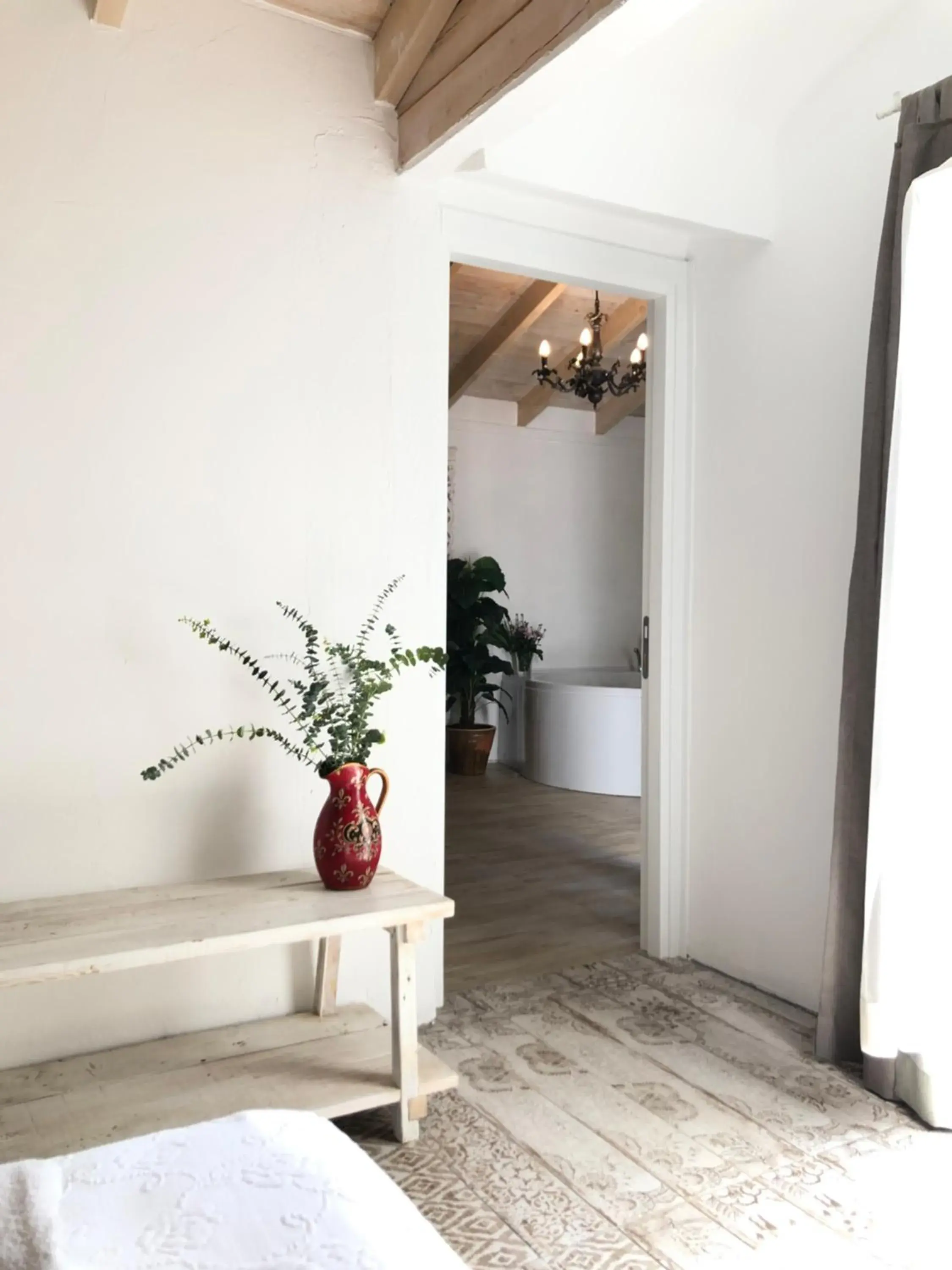 Double Room with Spa Bath in Bay C Double Room with Spa Bath in Bay C