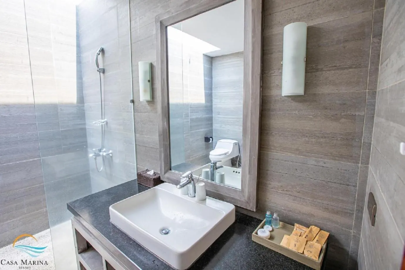 Shower in Casa Marina Resort