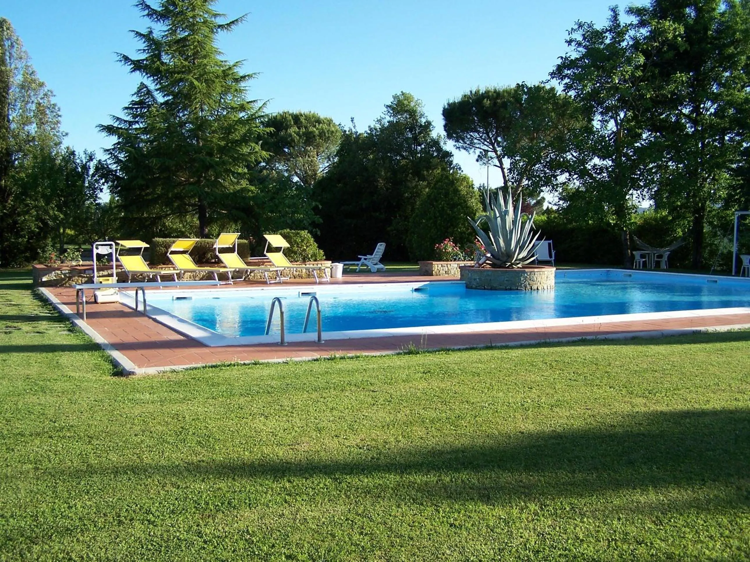 Day in Ortali Country House