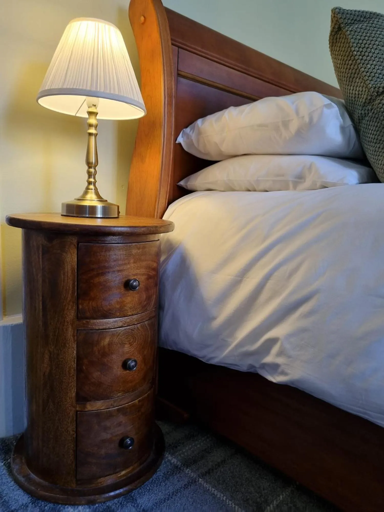 Bed in Knap Guest House