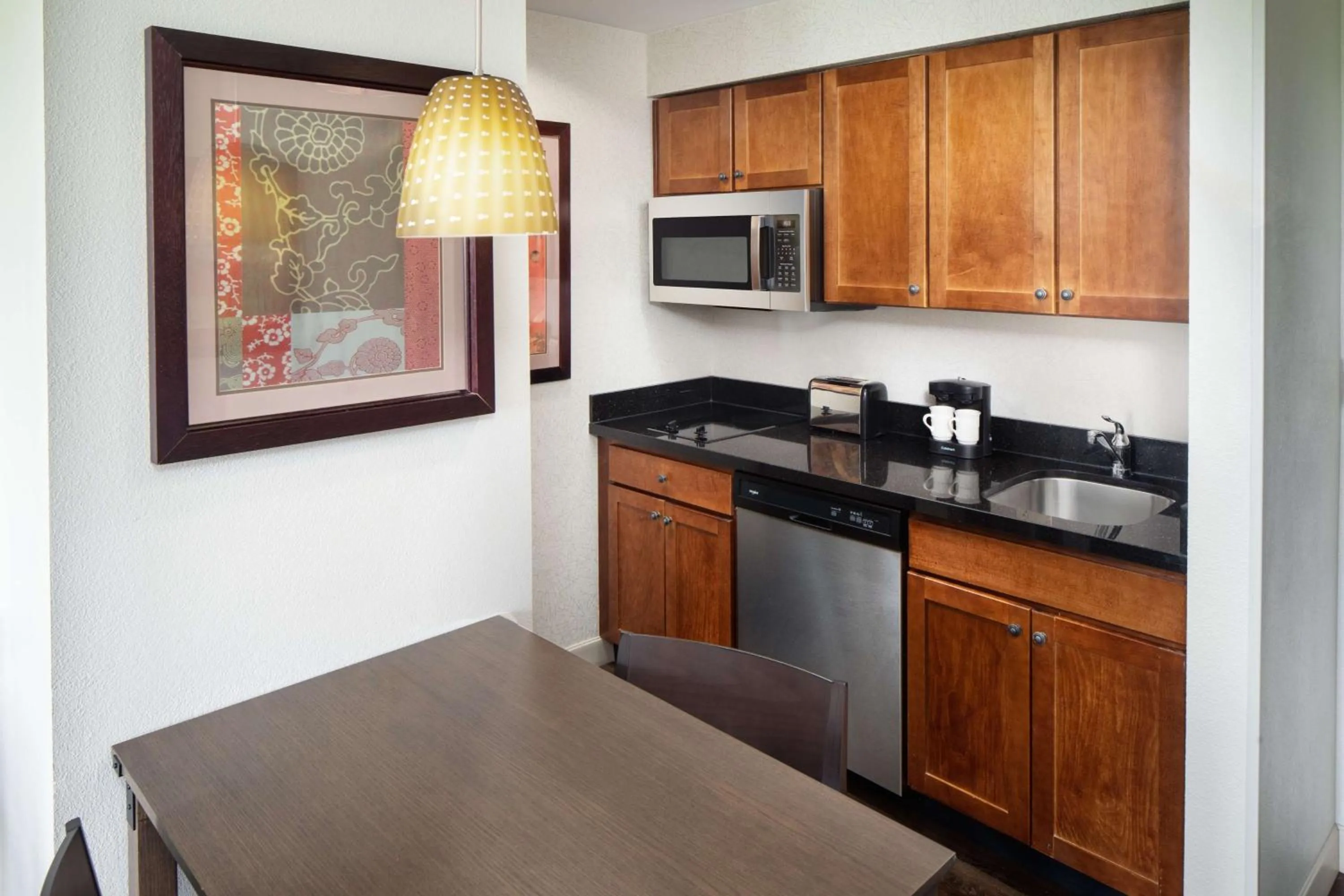 Kitchen or kitchenette in Homewood Suites by Hilton Rockville- Gaithersburg