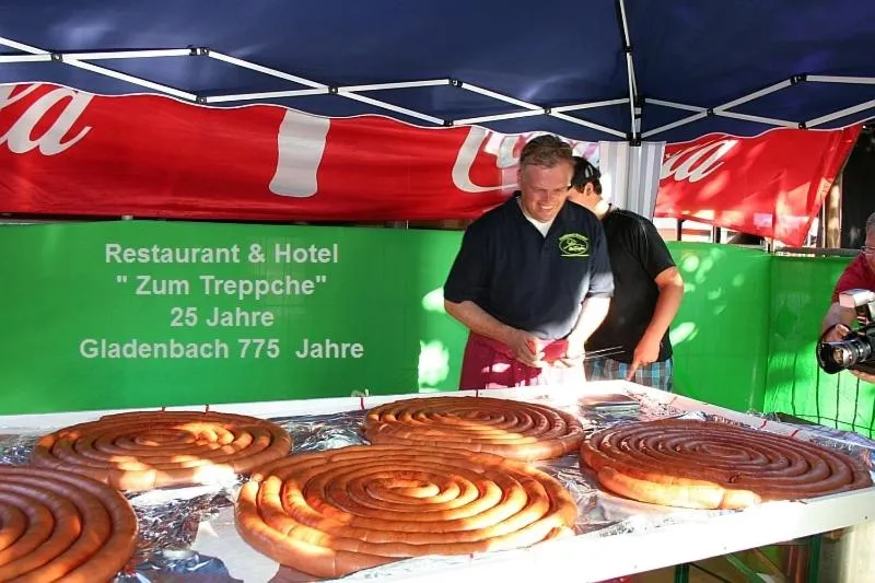 Food and drinks in Zum Treppche Hotel Garni