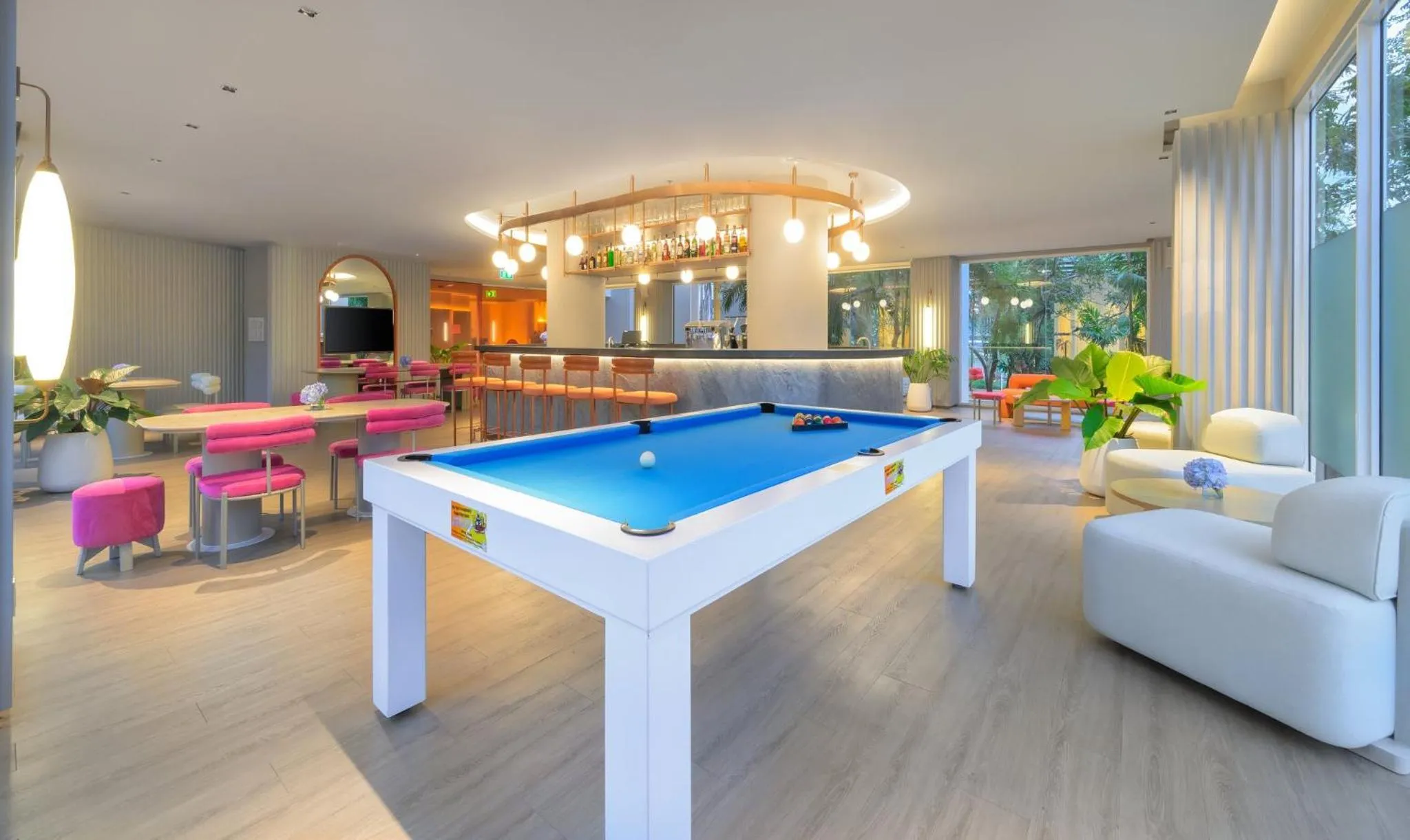 Restaurant/places to eat in Centara Karon Resort Phuket