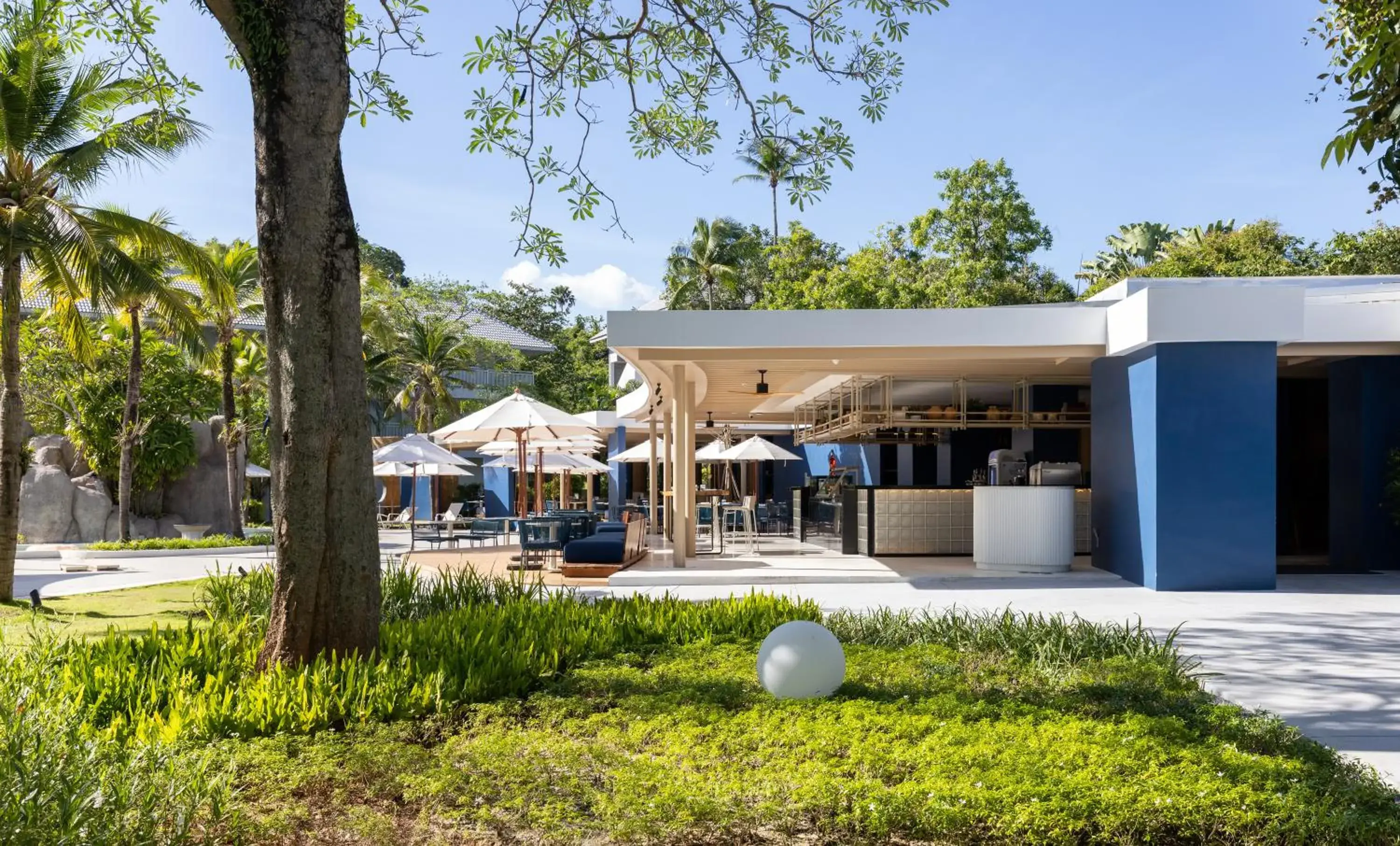 Restaurant/places to eat in Centara Karon Resort Phuket Restaurant/places to eat in Centara Karon Resort Phuket