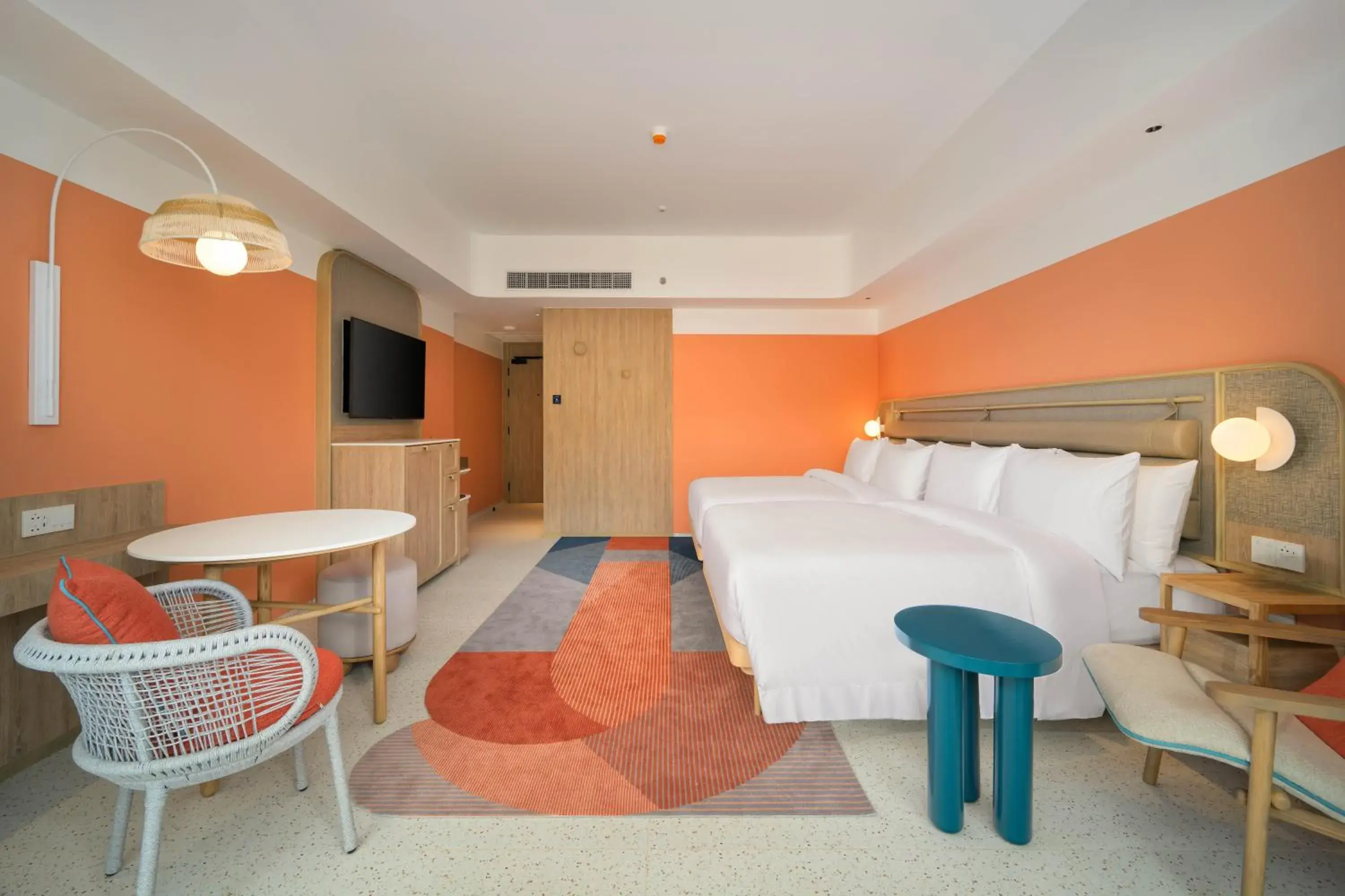 Photo of the whole room, Bed in Centara Karon Resort Phuket Photo of the whole room, Bed in Centara Karon Resort Phuket