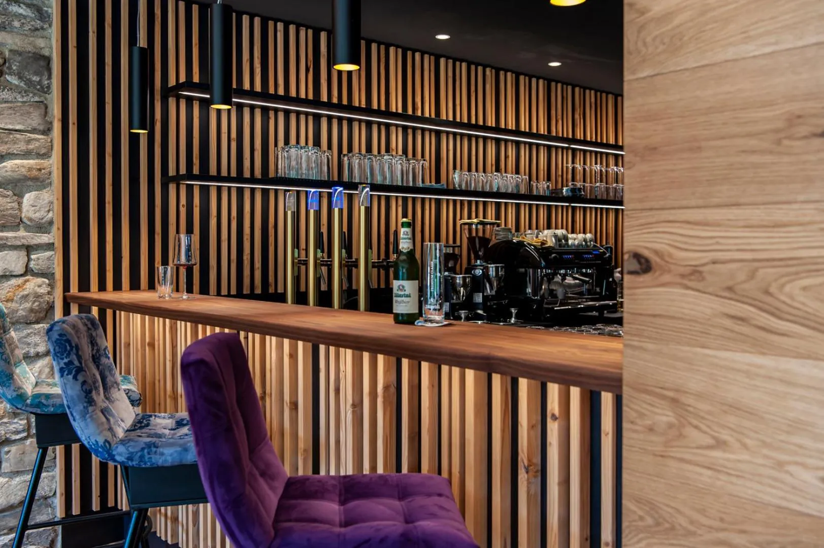 Lounge or bar in Hotel Königsblick by keyone