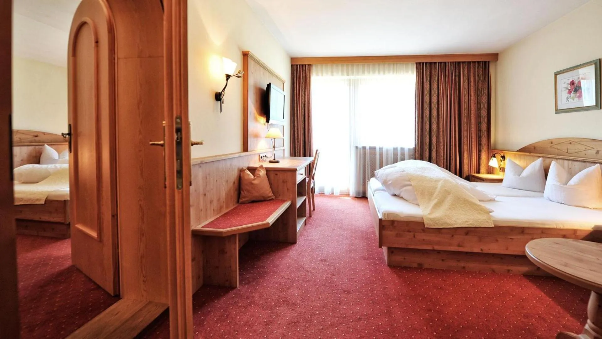 Photo of the whole room in Hotel Königsblick by keyone