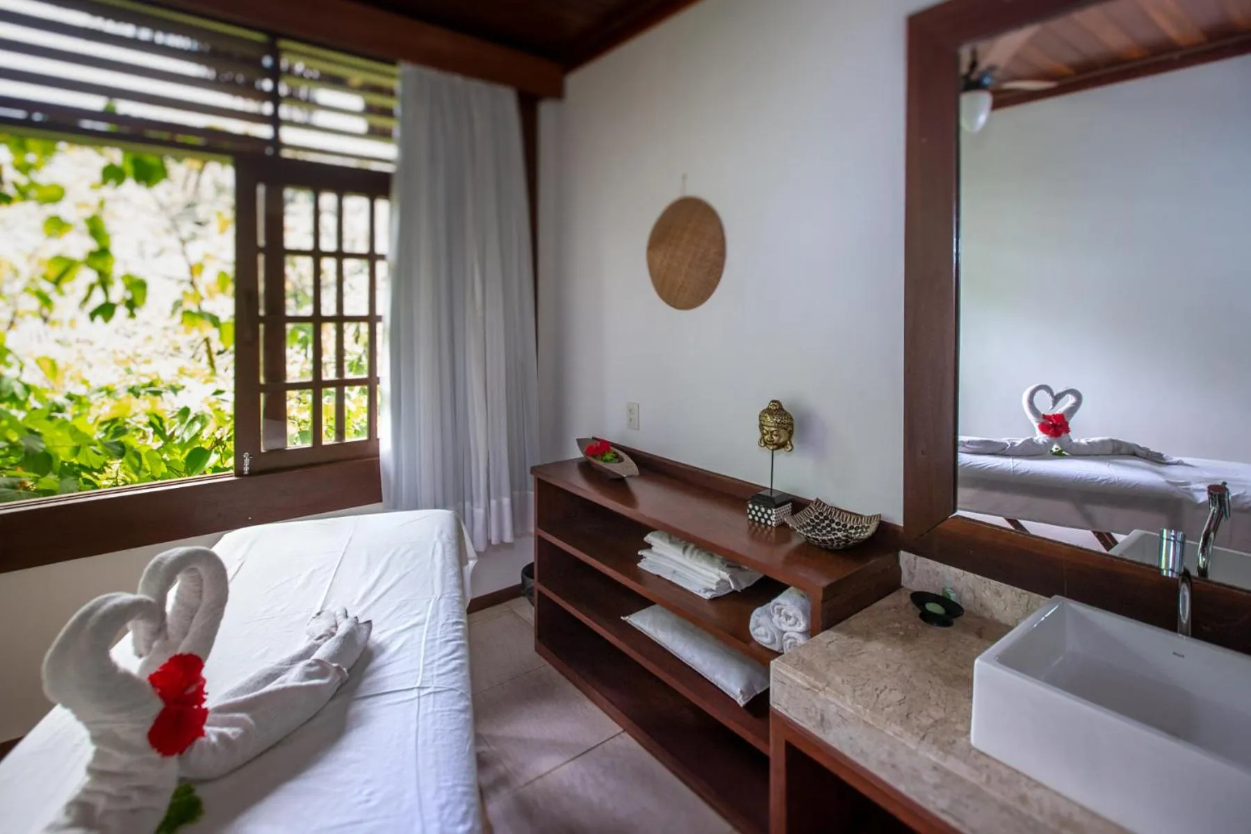 Massage, Bed in Sombra e Água Fresca Floresta