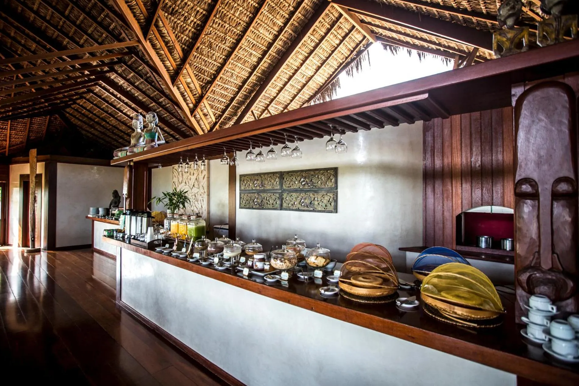 Buffet breakfast in Sombra e Água Fresca Floresta