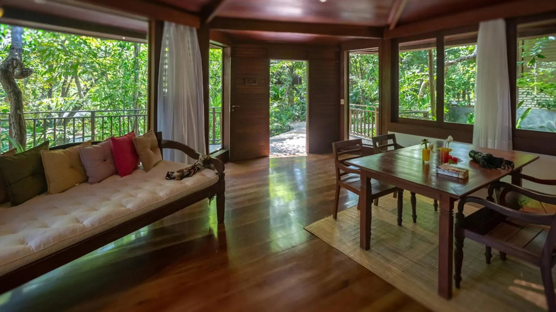 Sombra e Água Fresca Floresta