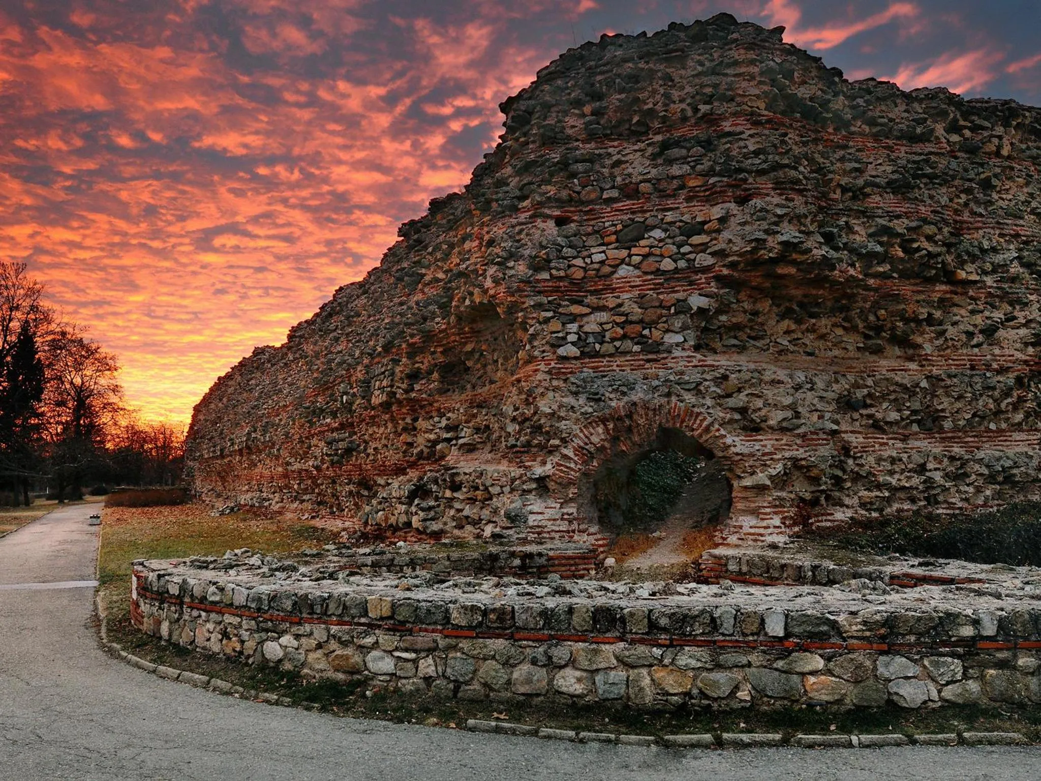 Nearby landmark in Augusta SPA Hotel