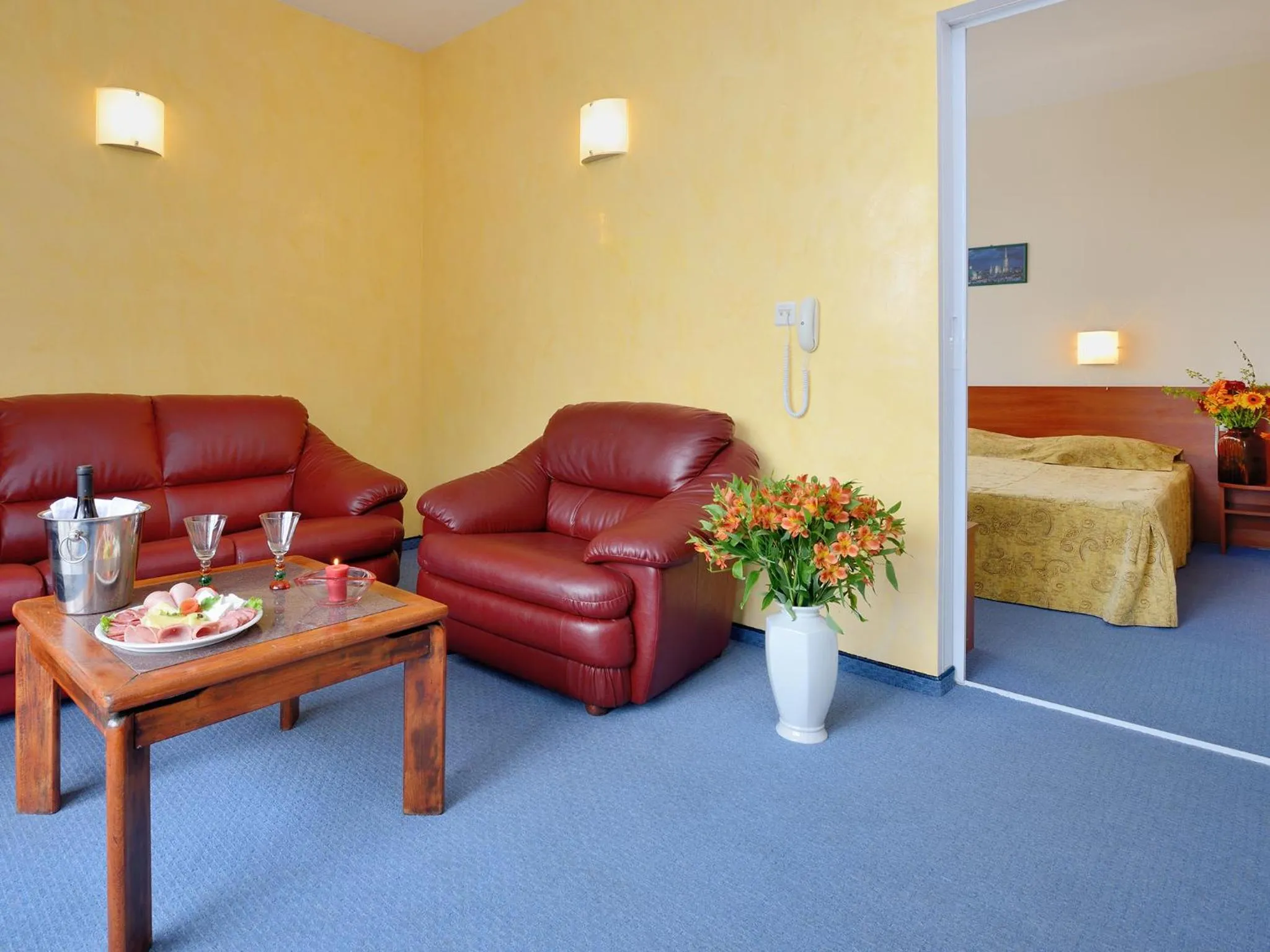 Living room, Bed in Augusta SPA Hotel