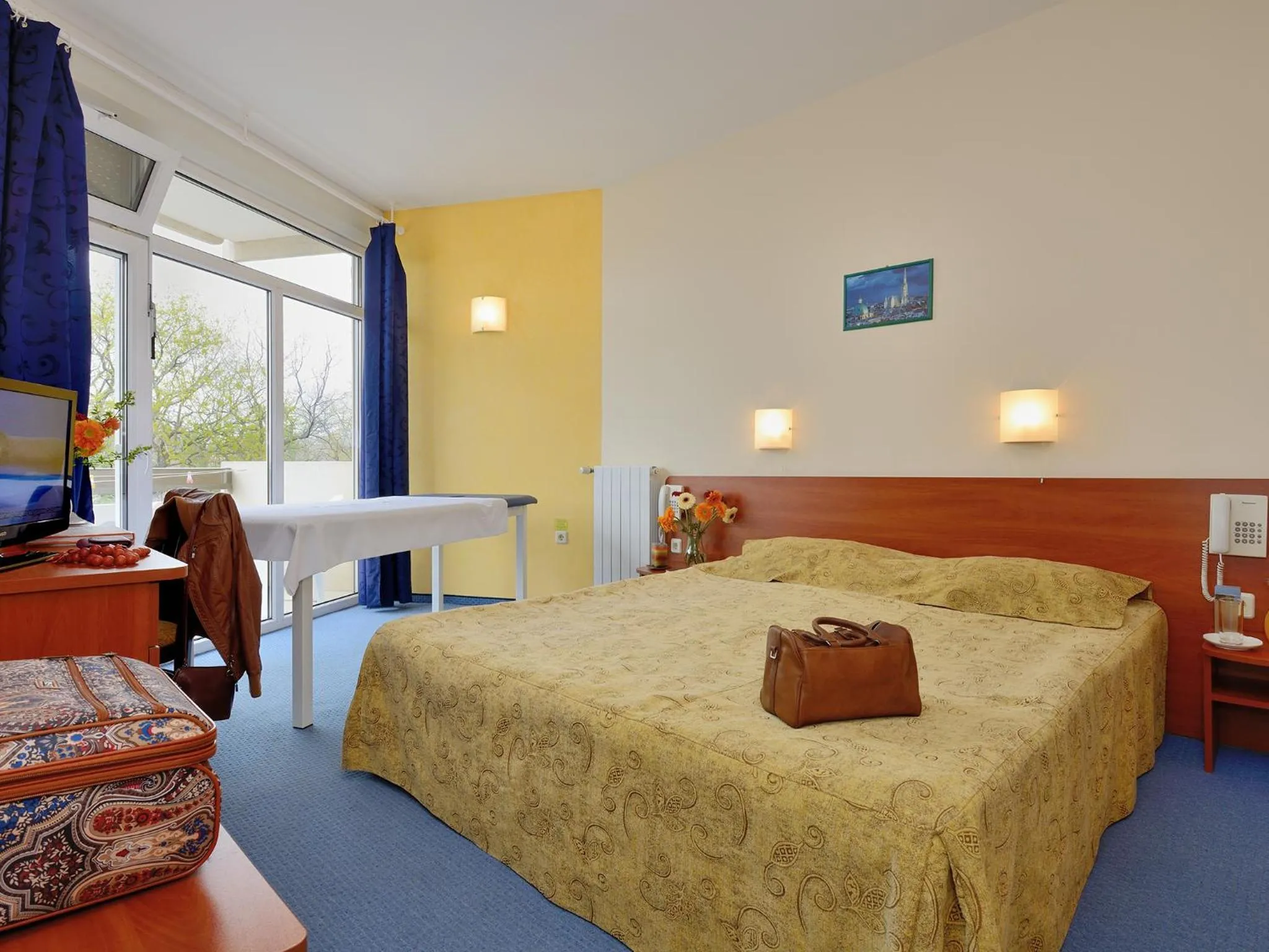 Photo of the whole room, Bed in Augusta SPA Hotel