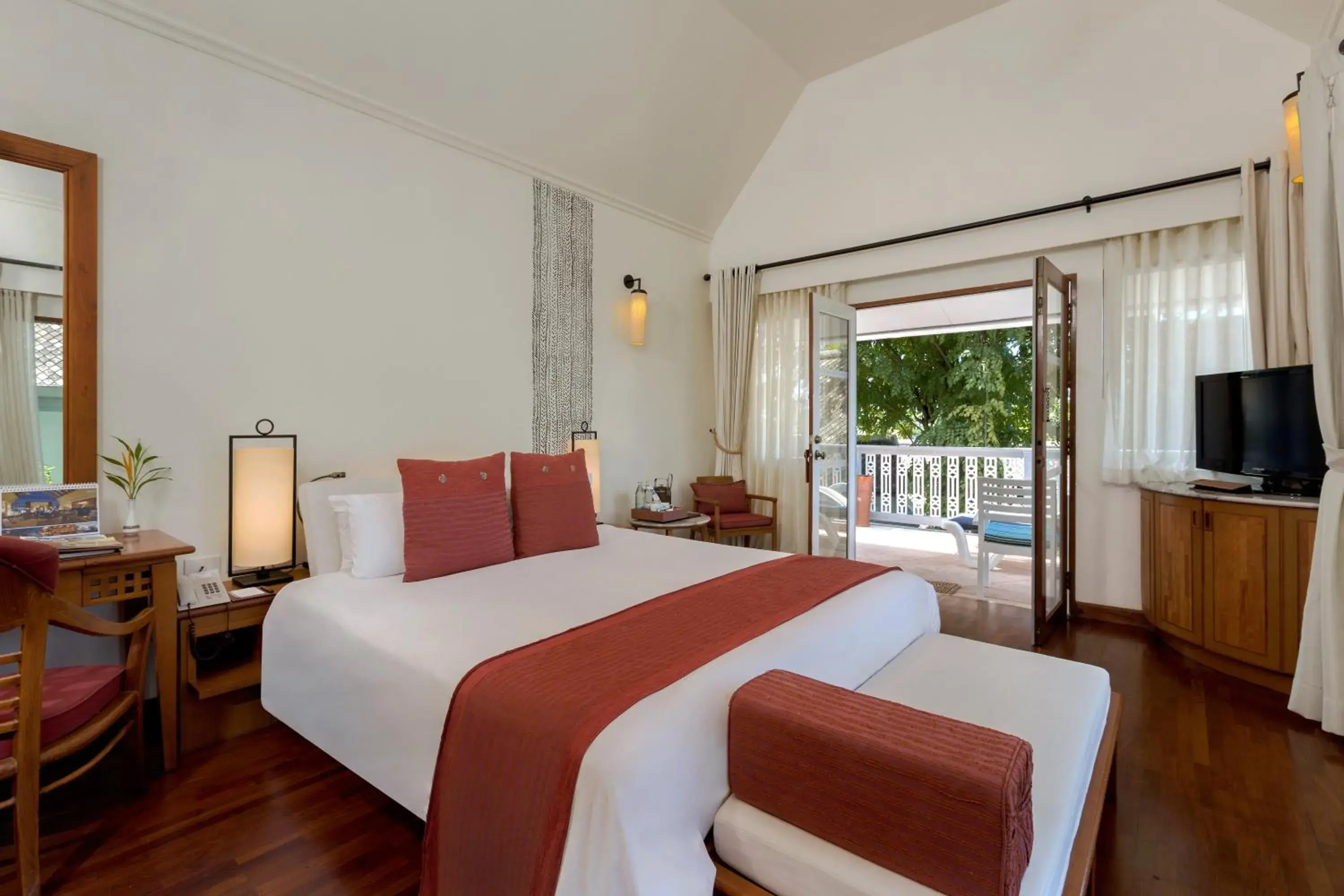 Photo of the whole room, Bed in Centara Villas Samui - SHA Plus Photo of the whole room, Bed in Centara Villas Samui - SHA Plus