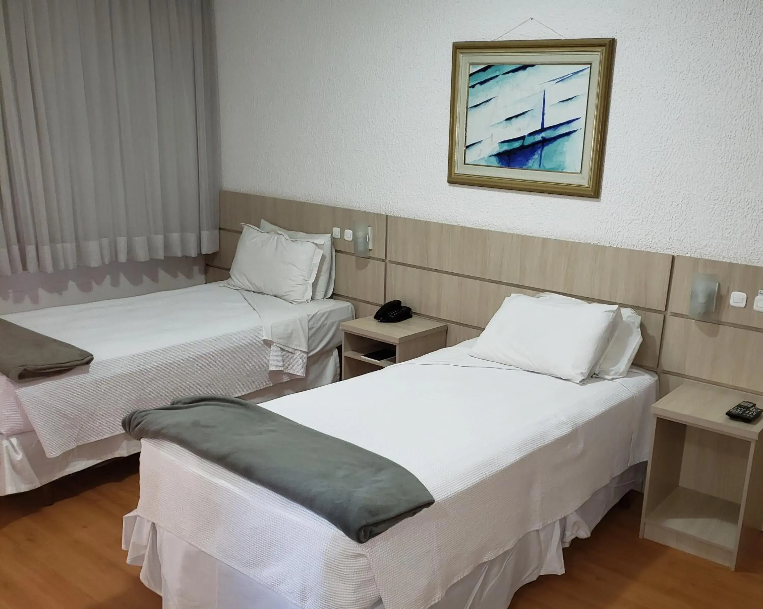 Single Room in Caravelle Palace Hotel Single Room in Caravelle Palace Hotel