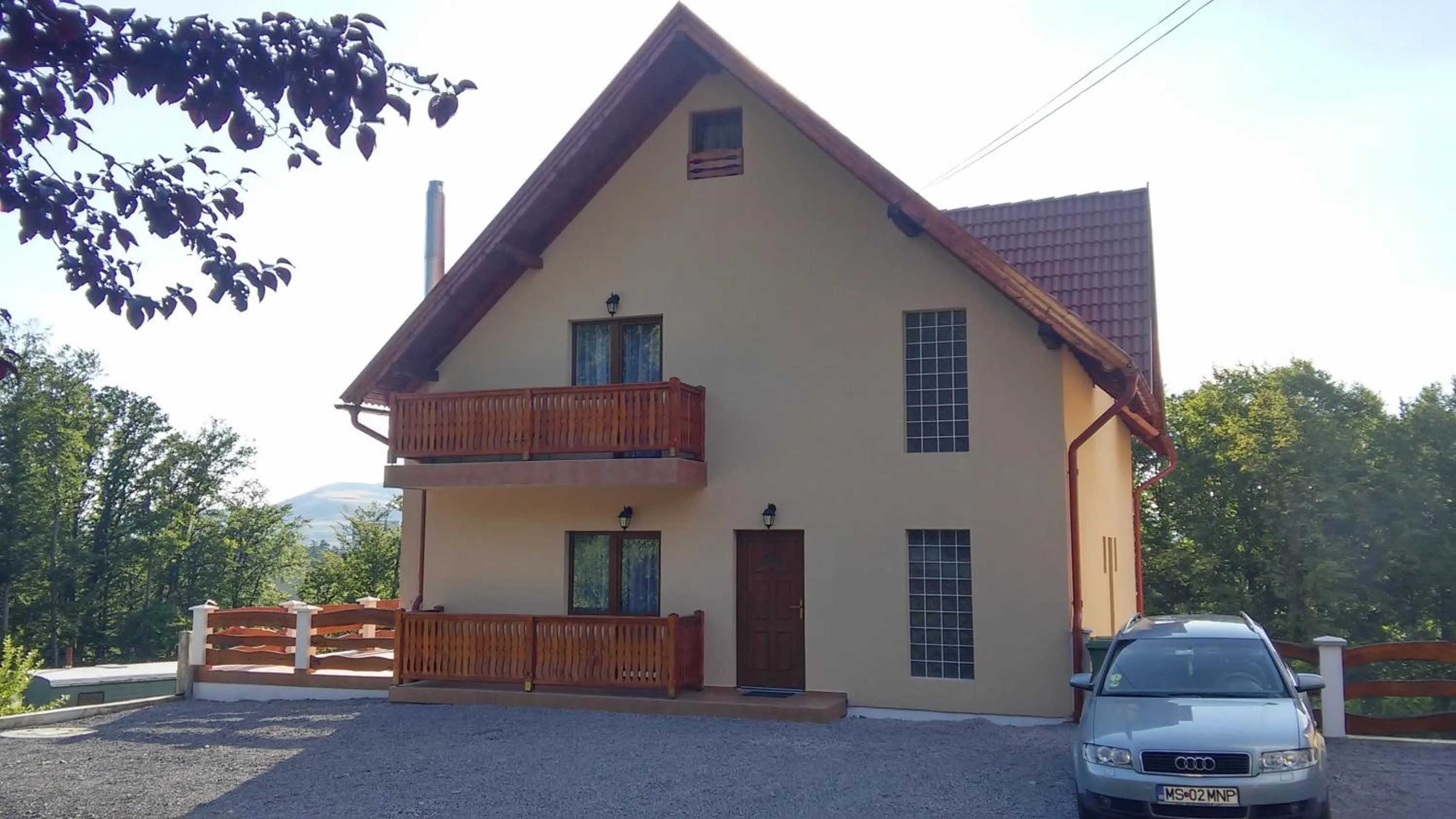 Property building in Casa Eldorado