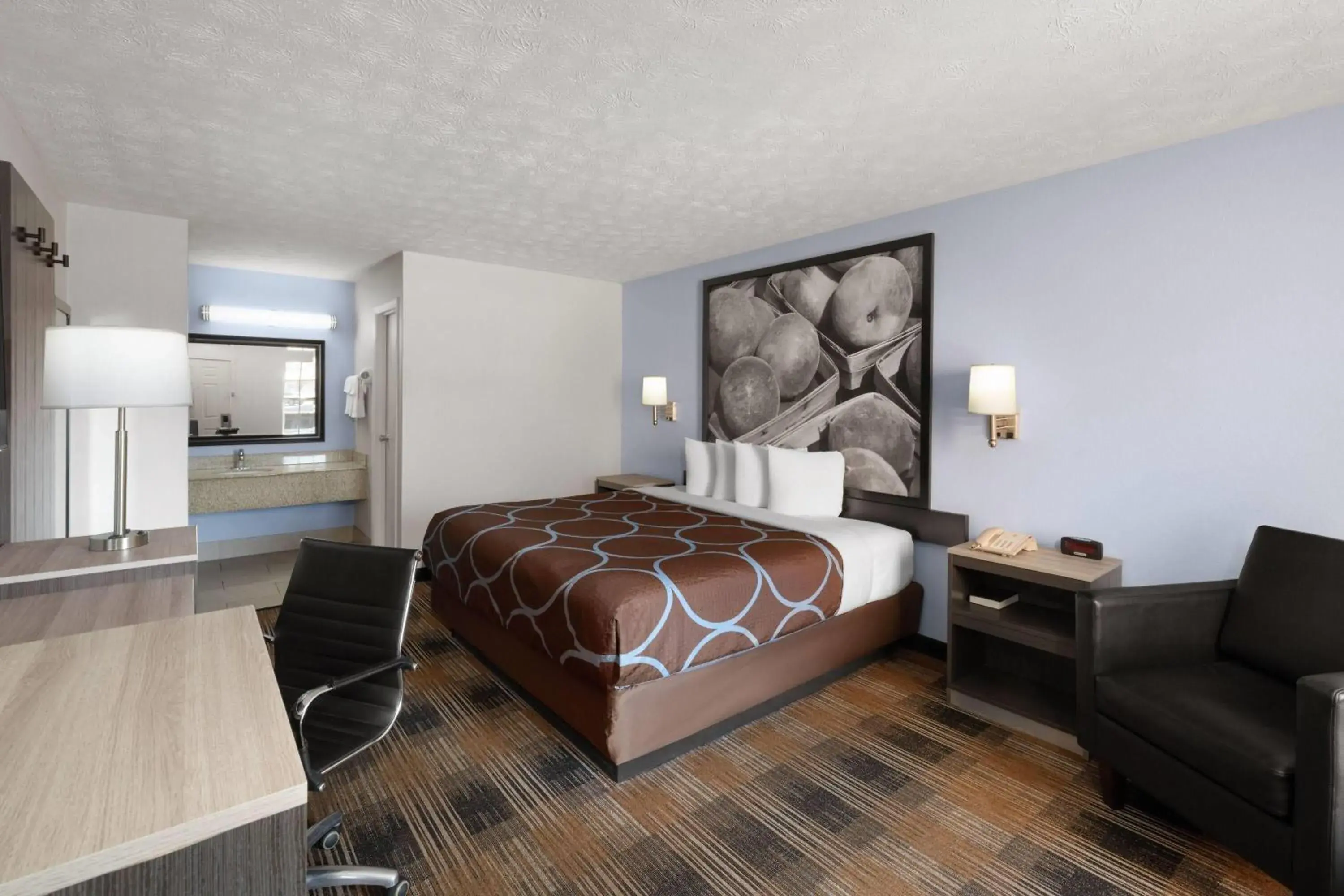 King Room - Non-Smoking in Super 8 by Wyndham Covington King Room - Non-Smoking in Super 8 by Wyndham Covington