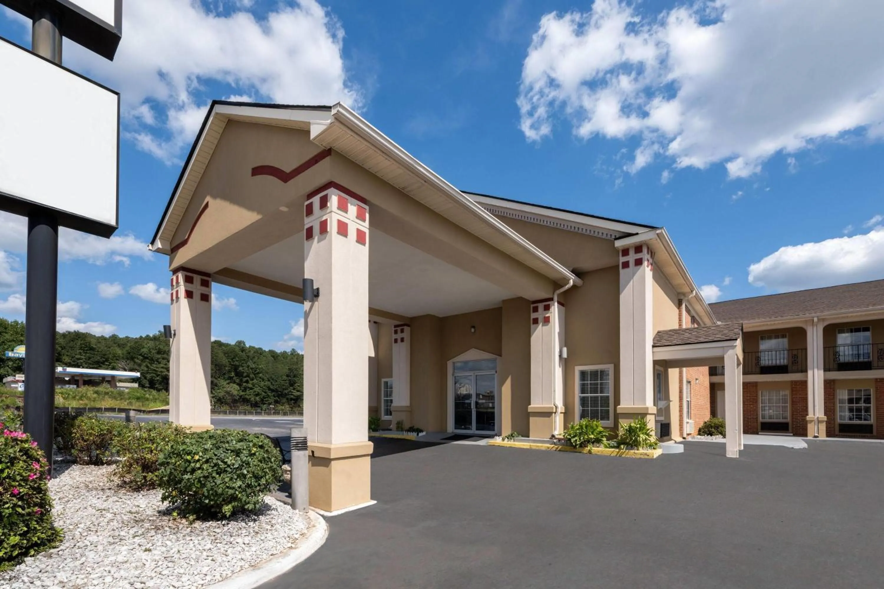 Property building in Super 8 by Wyndham Covington