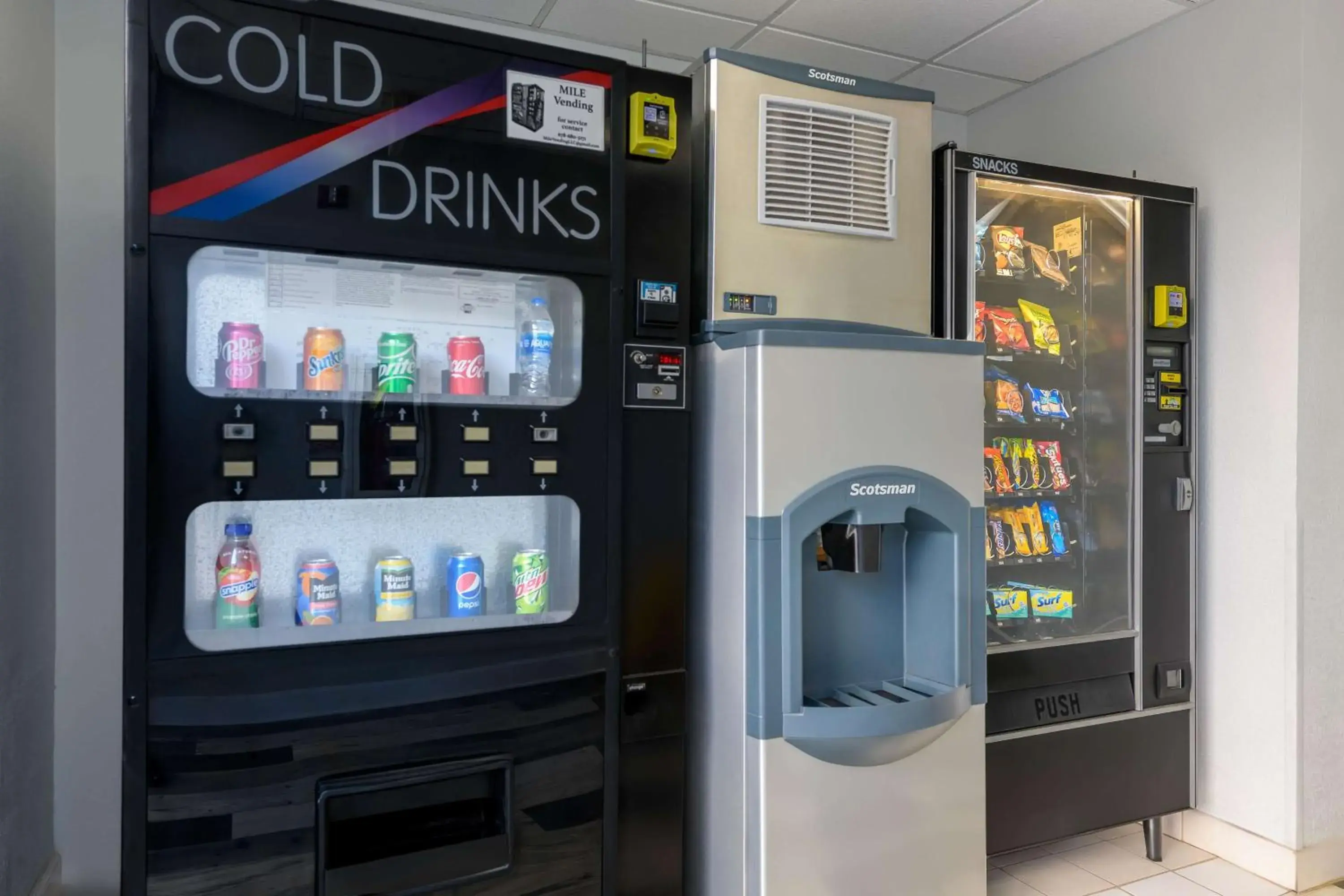 Property building in Motel 6 Dawsonville GA North GA Premium Outlets Property building in Motel 6 Dawsonville GA North GA Premium Outlets