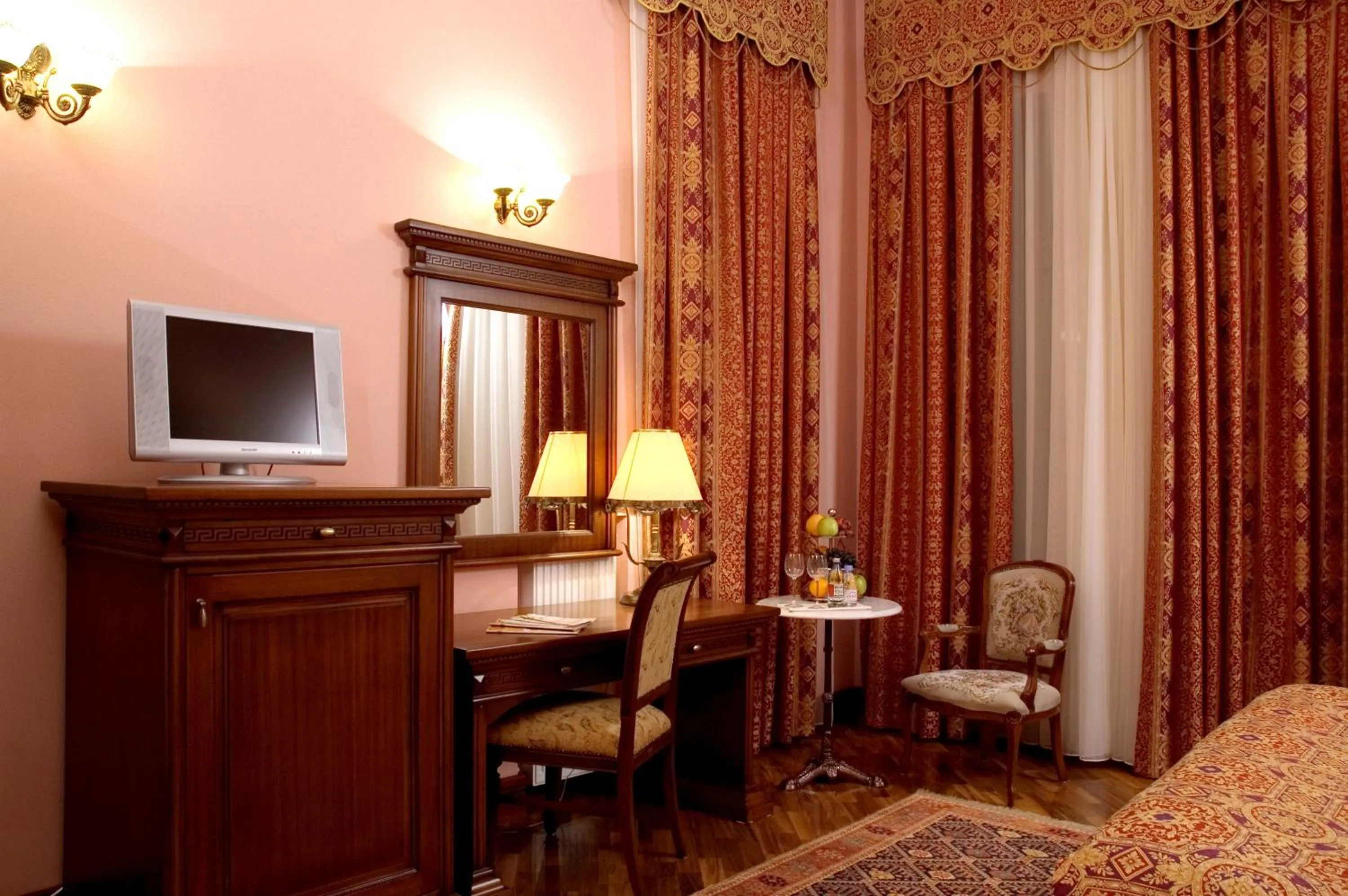 TV and multimedia, Bed in Optima Collection Dnipro