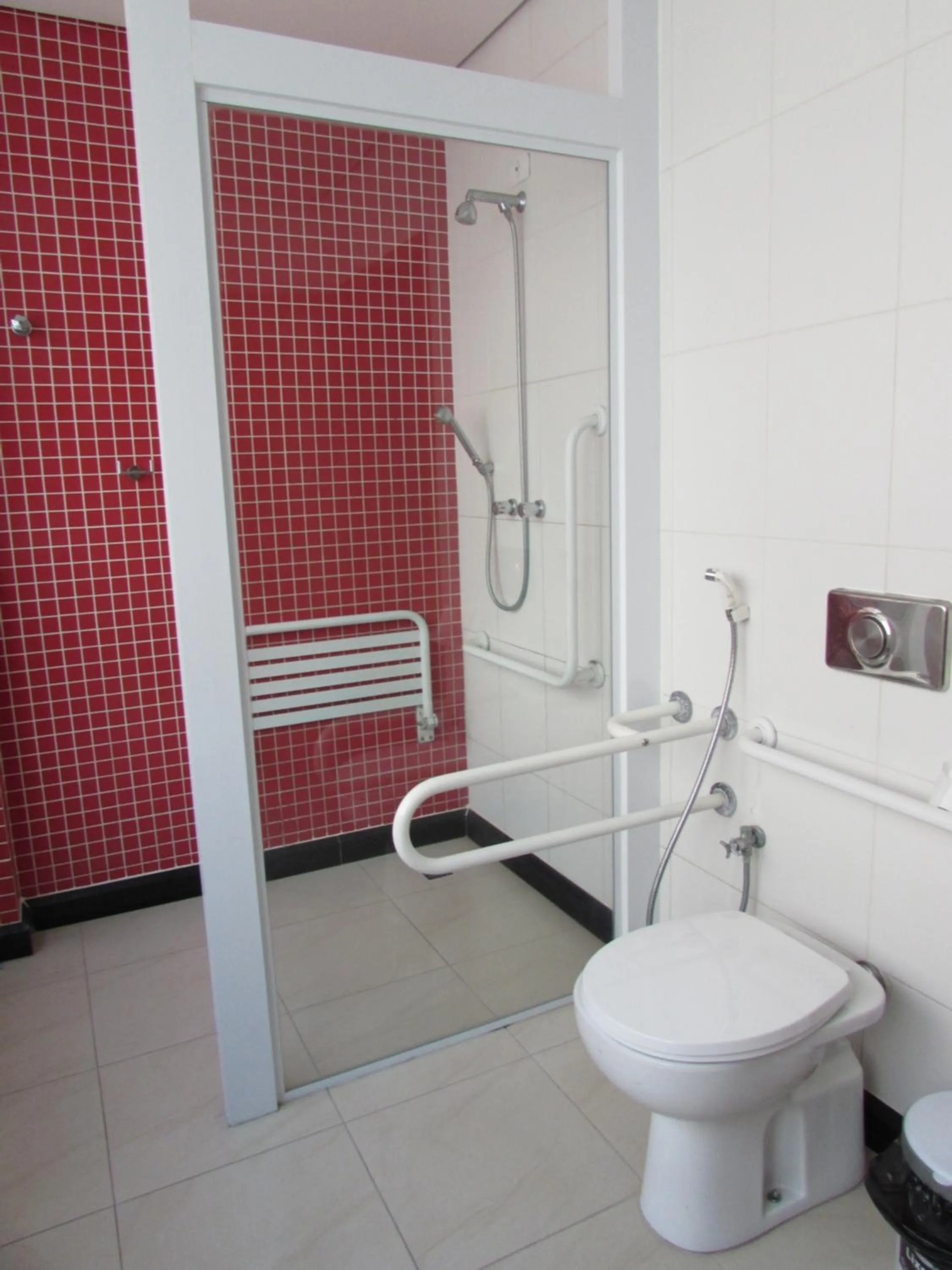 Hotel Urbis a 10 minutos Rua 25 de Março, Brás,Bom Retiro,a 2 minutos do Mirante Sampa Sky